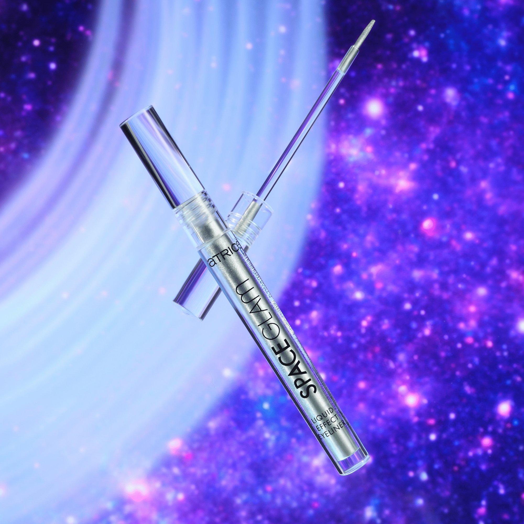 Space Glam Liquid Effect Eyeliner