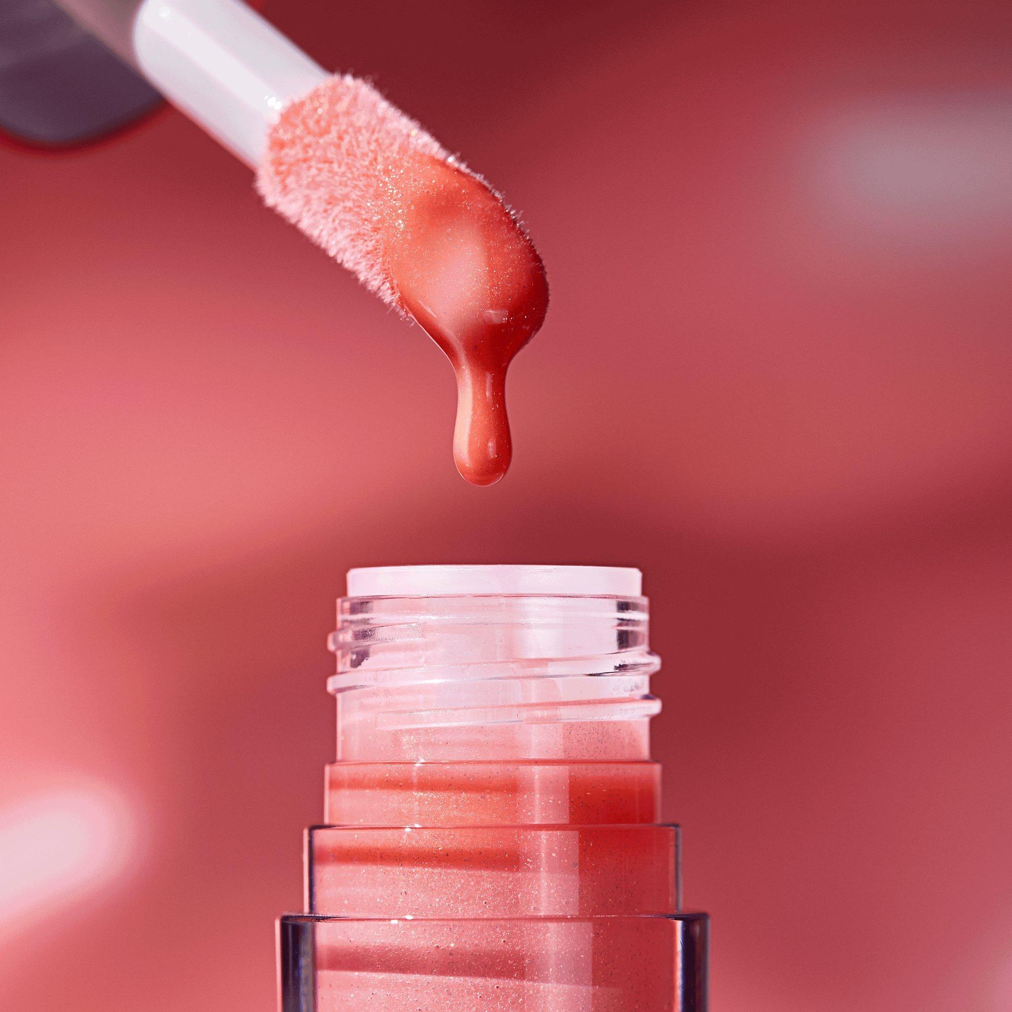 ETERNAL RED Cherry Bomb Lip Oil