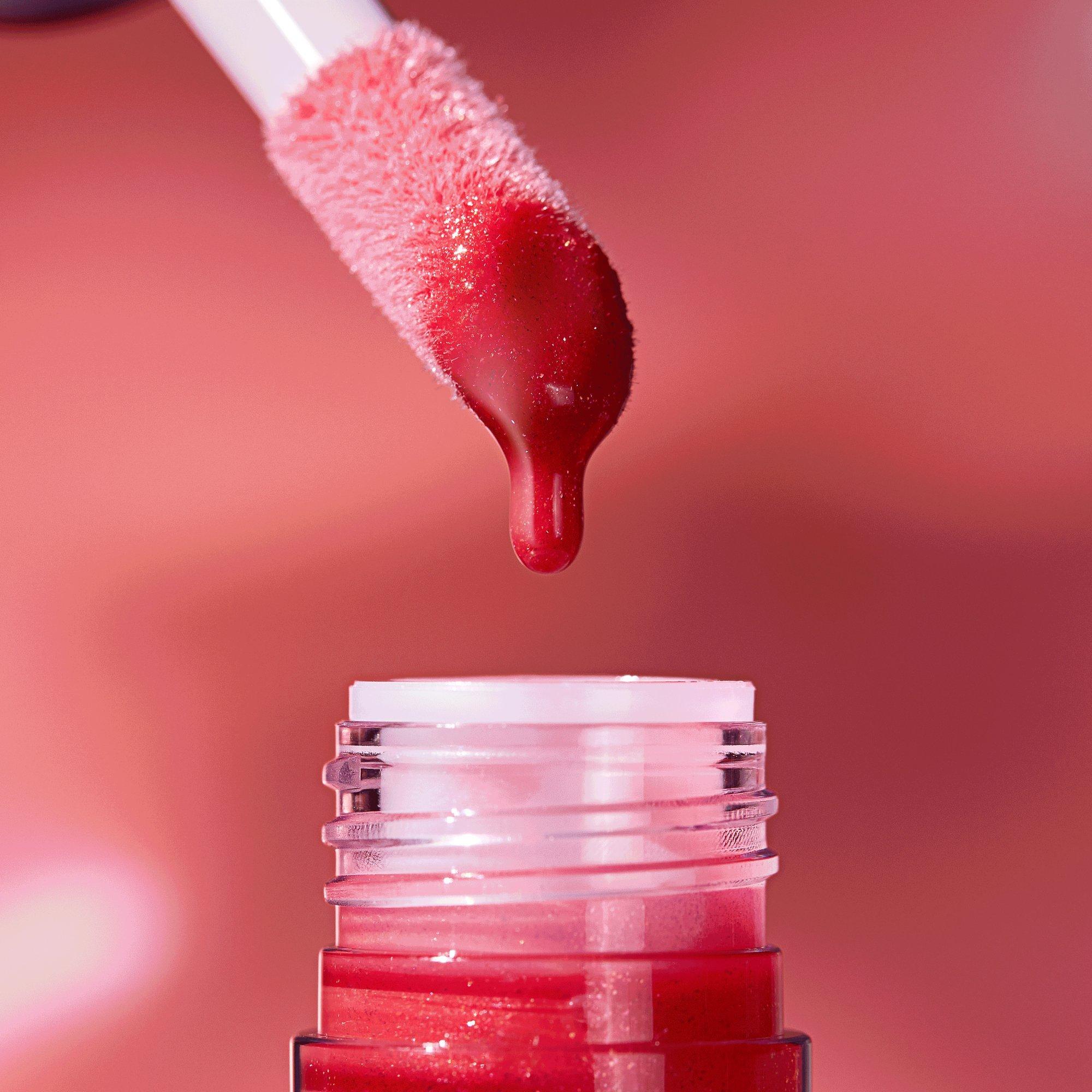 ETERNAL RED Cherry Bomb Lip Oil