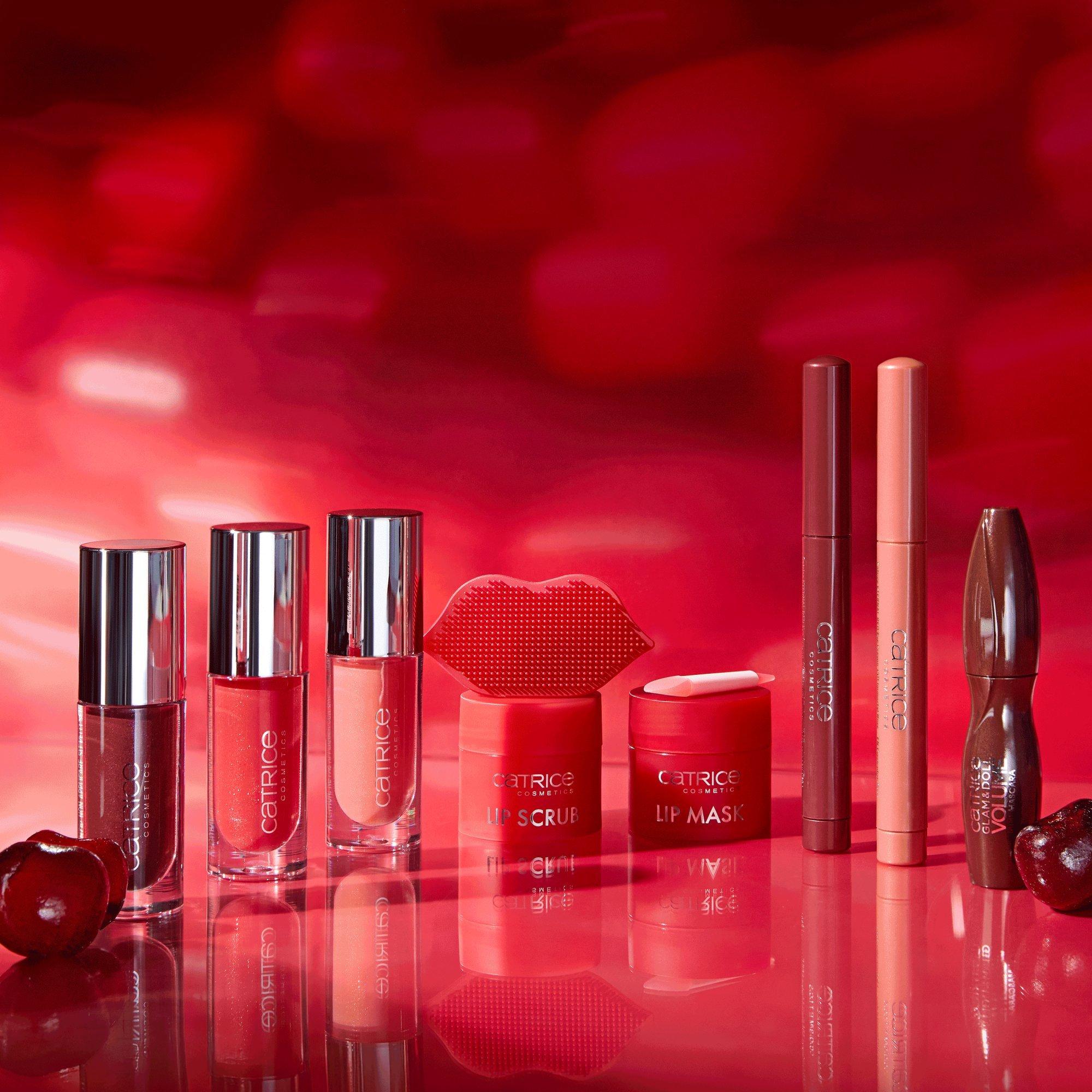 ETERNAL RED Cherry Bomb Lip Oil