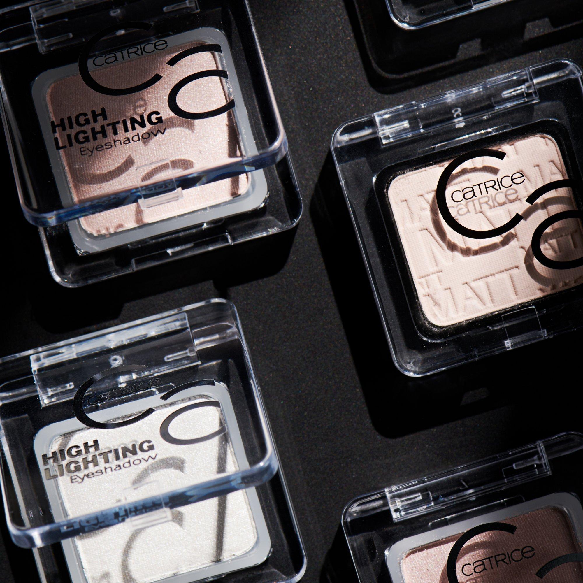 Highlighting sombra de ojos iluminadora
