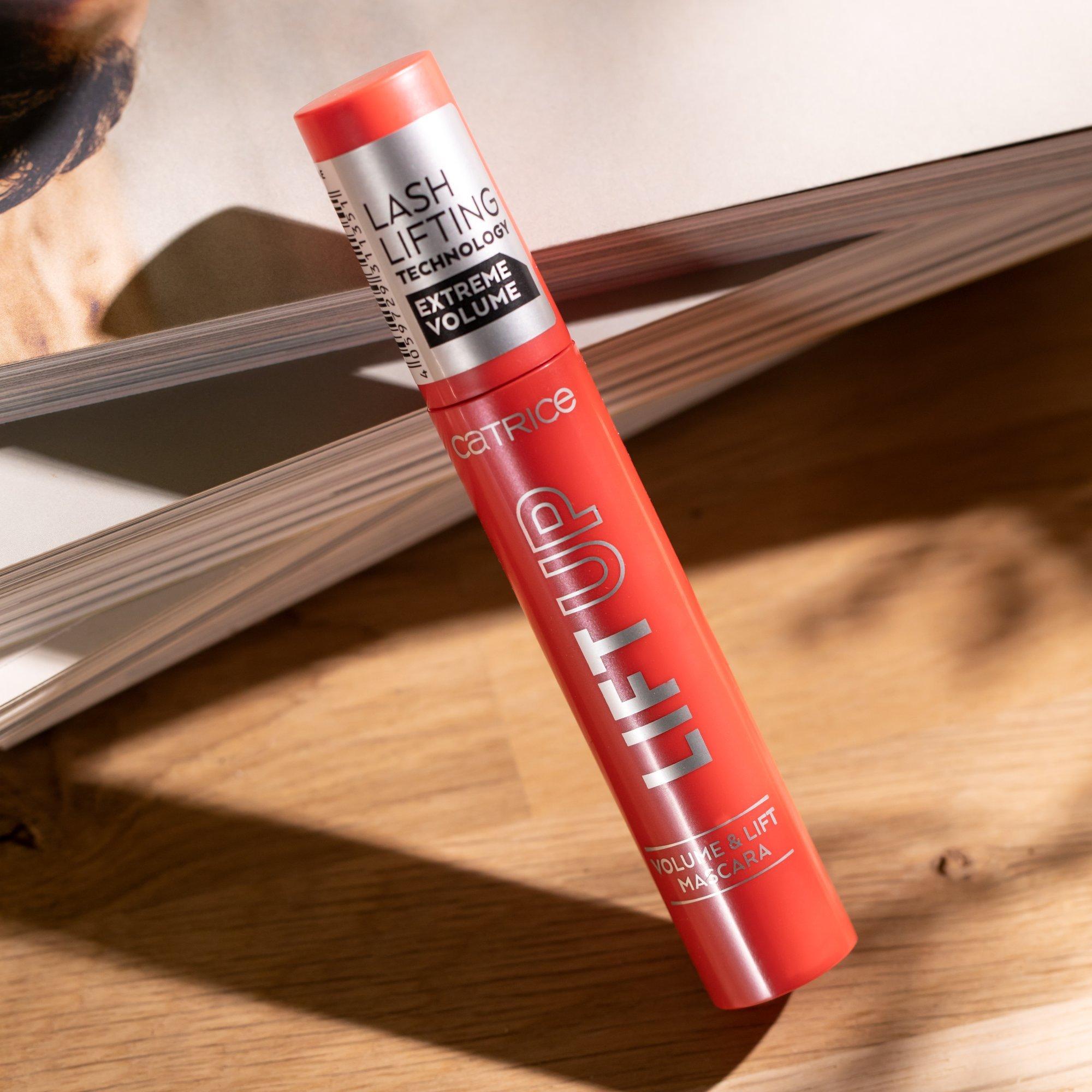 LIFT UP Volume & Lift Mascara