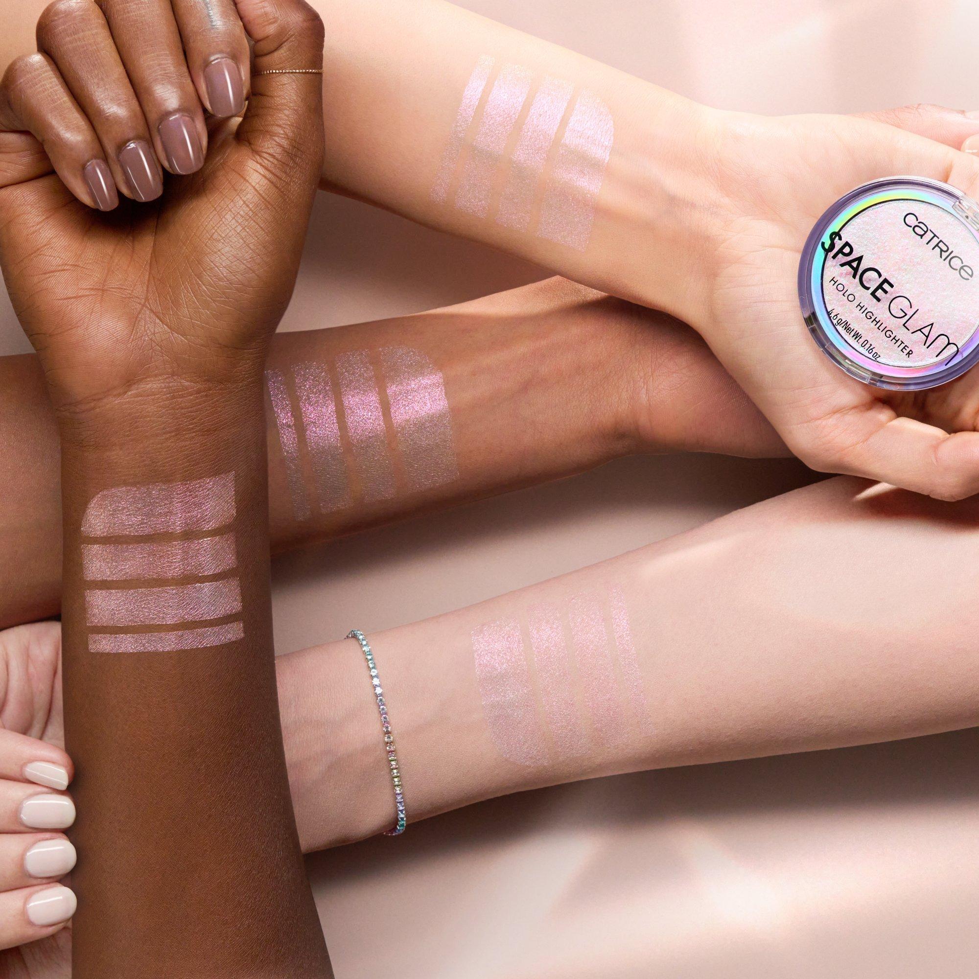 Space Glam Holo Highlighter