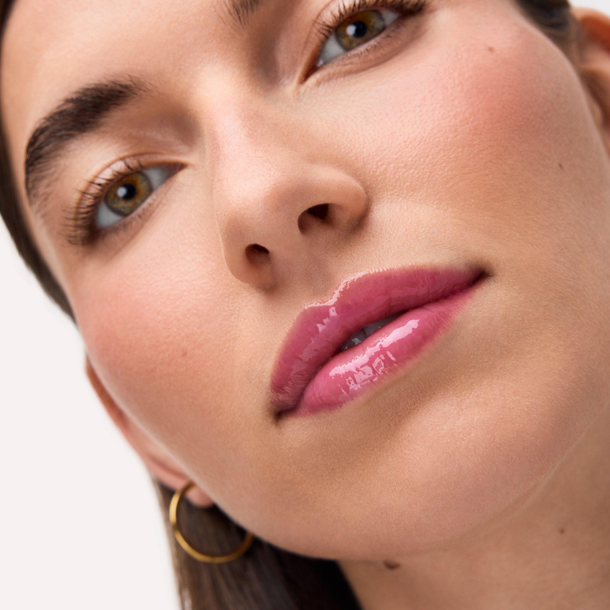 Plump It Up Lip Booster