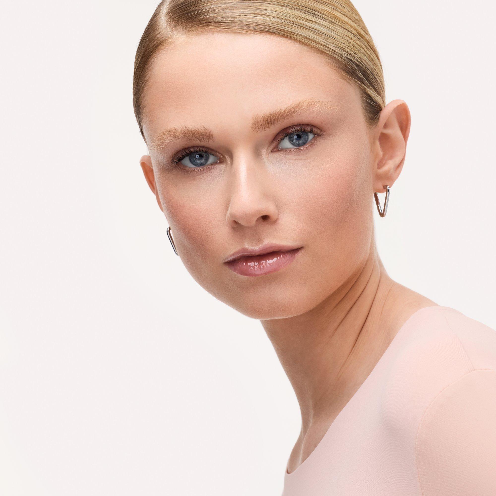 جلوس أوبسيسد جلايز للشفاه