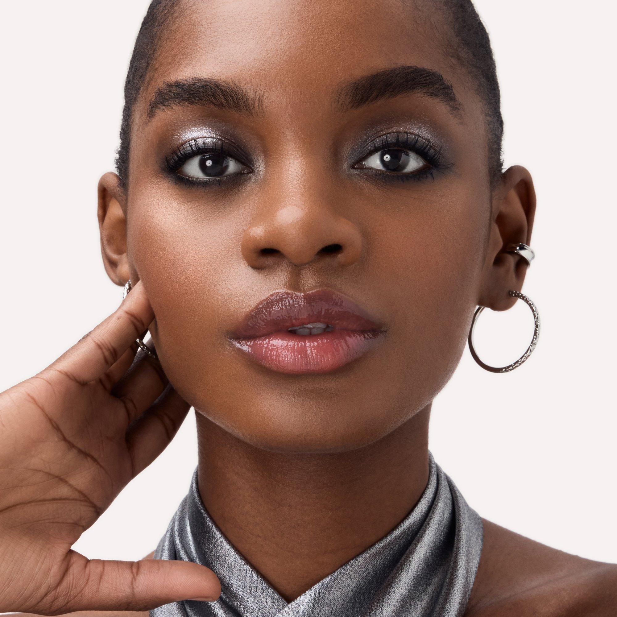 Diamond Treasures Cream to Powder Eyeshadow