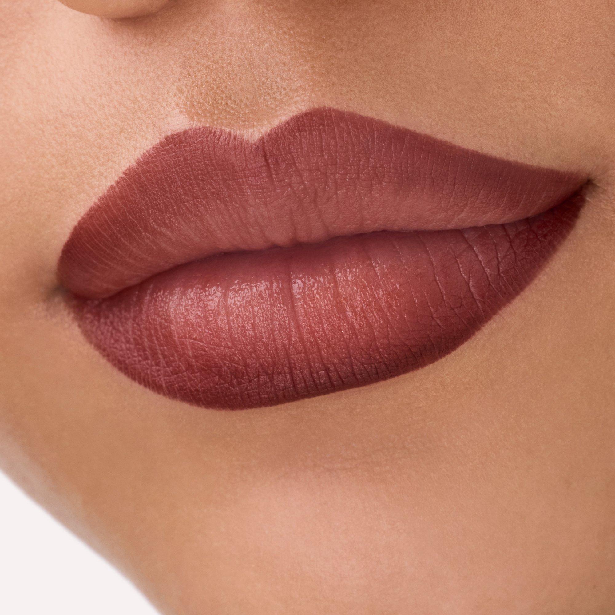 Gel Glide Long-Lasting Lip Liner