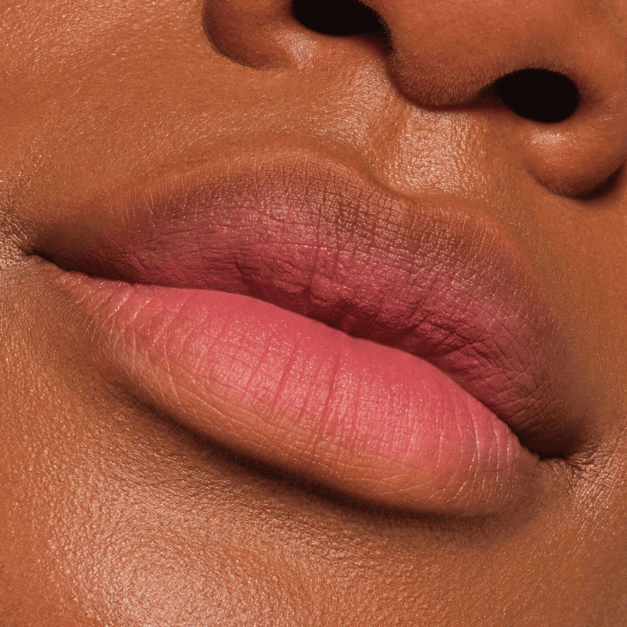 Pillow Like Matte Lip Mousse