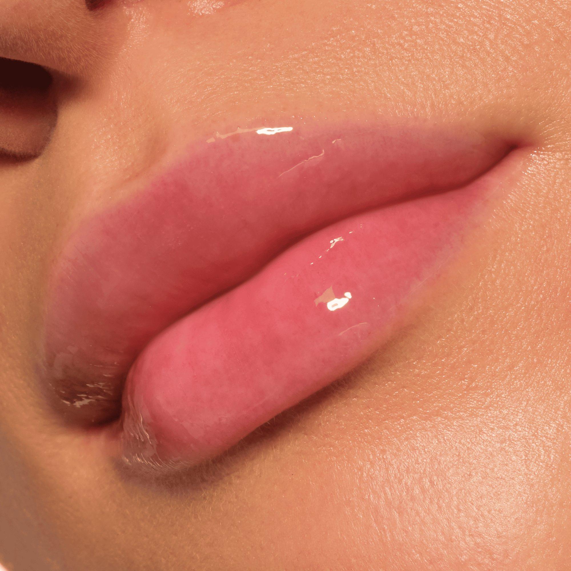 Gloss Obsessed Lip Glaze