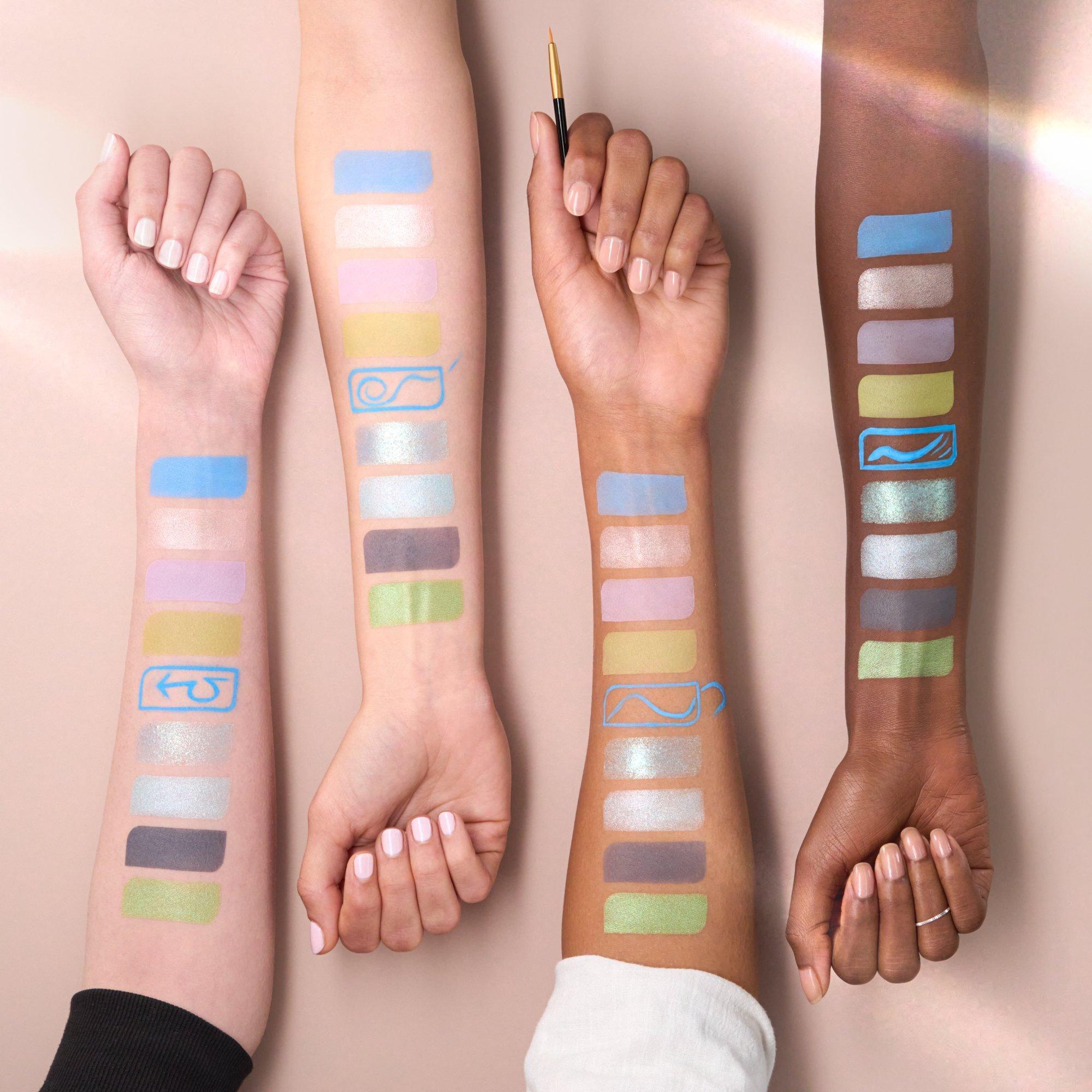 Colour Blast Eyeshadow Palette