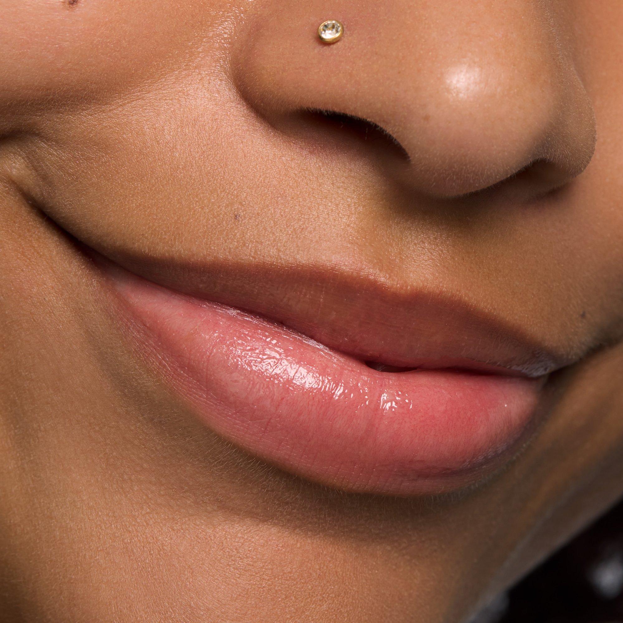 Tatamiento labial the super peptide