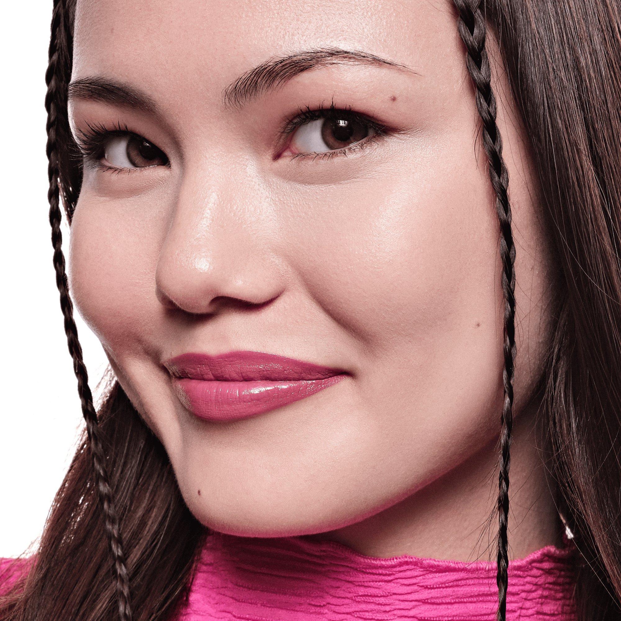 satin GLOW luminous shine huulepulk