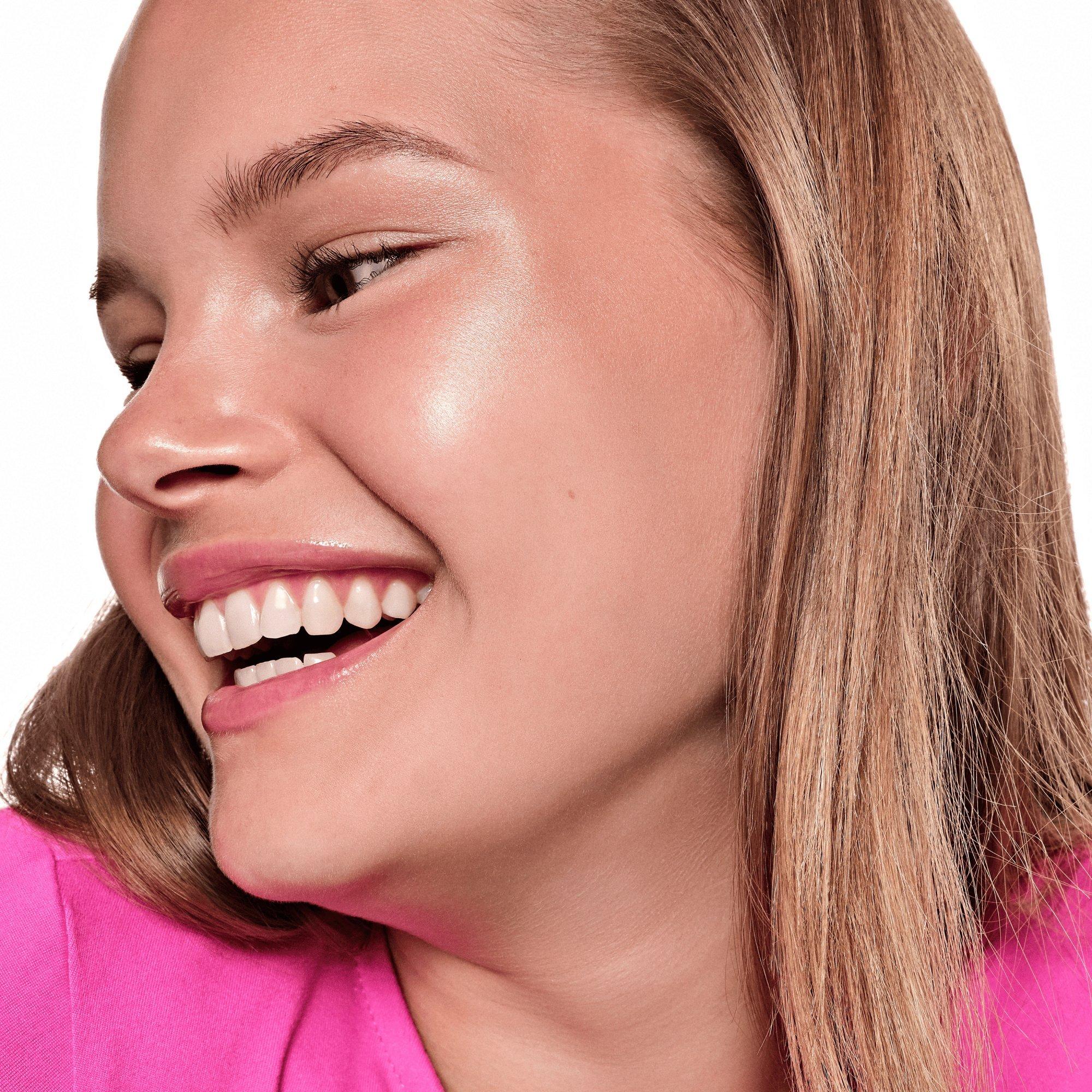 BABY GOT GLOW highlighter stick