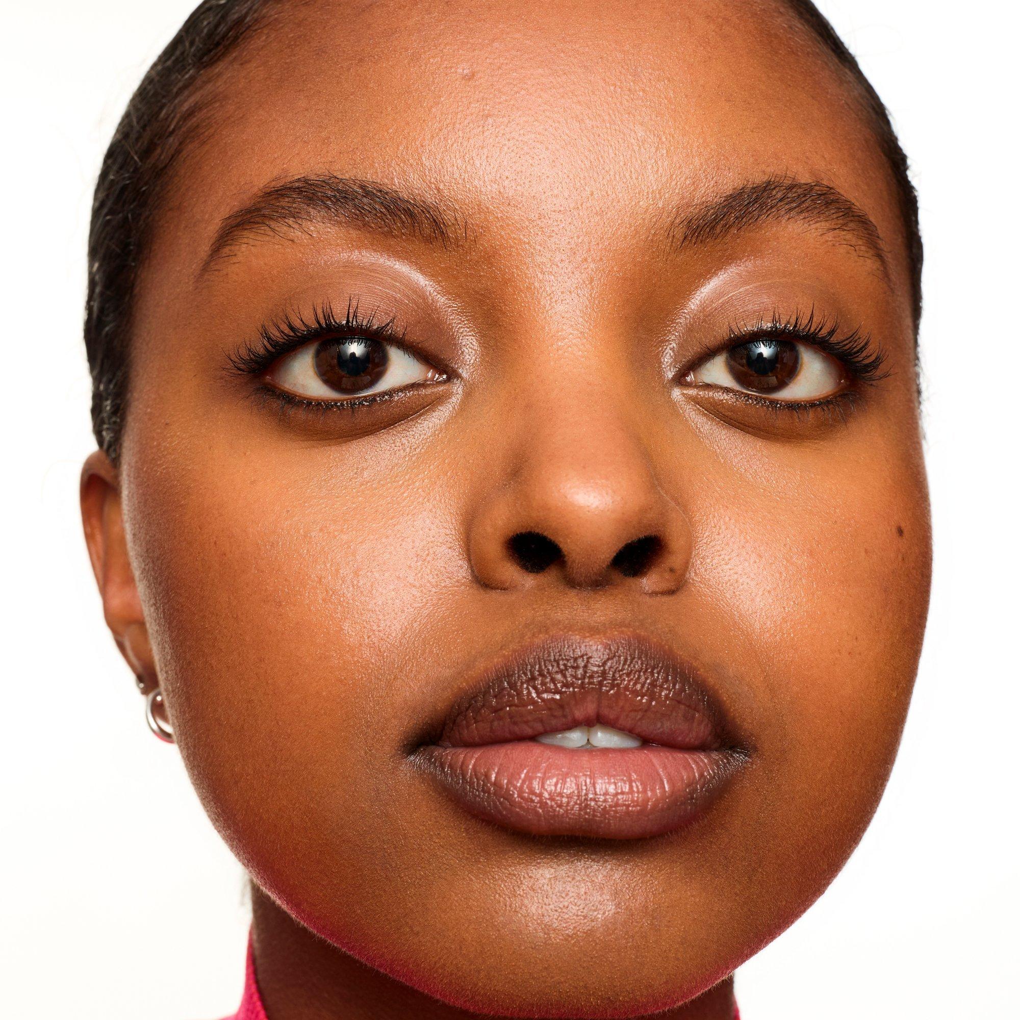 silky BLUR HYDRATERENDE LANGHOUDENDE CONCEALER