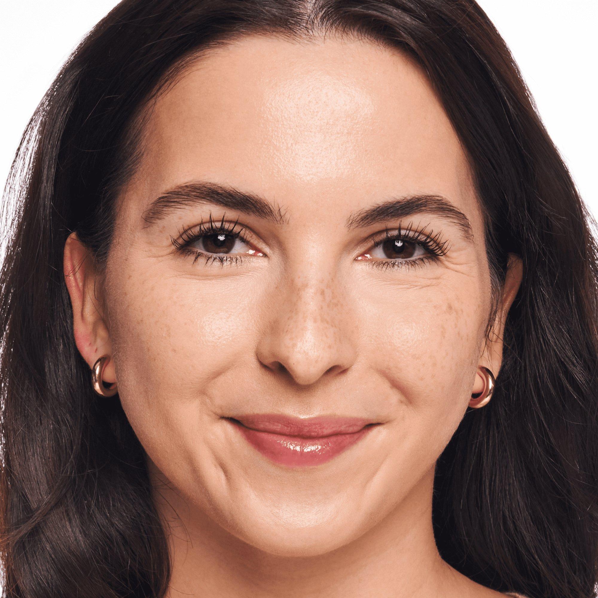 أداة إخفاء العيوب الشاملة