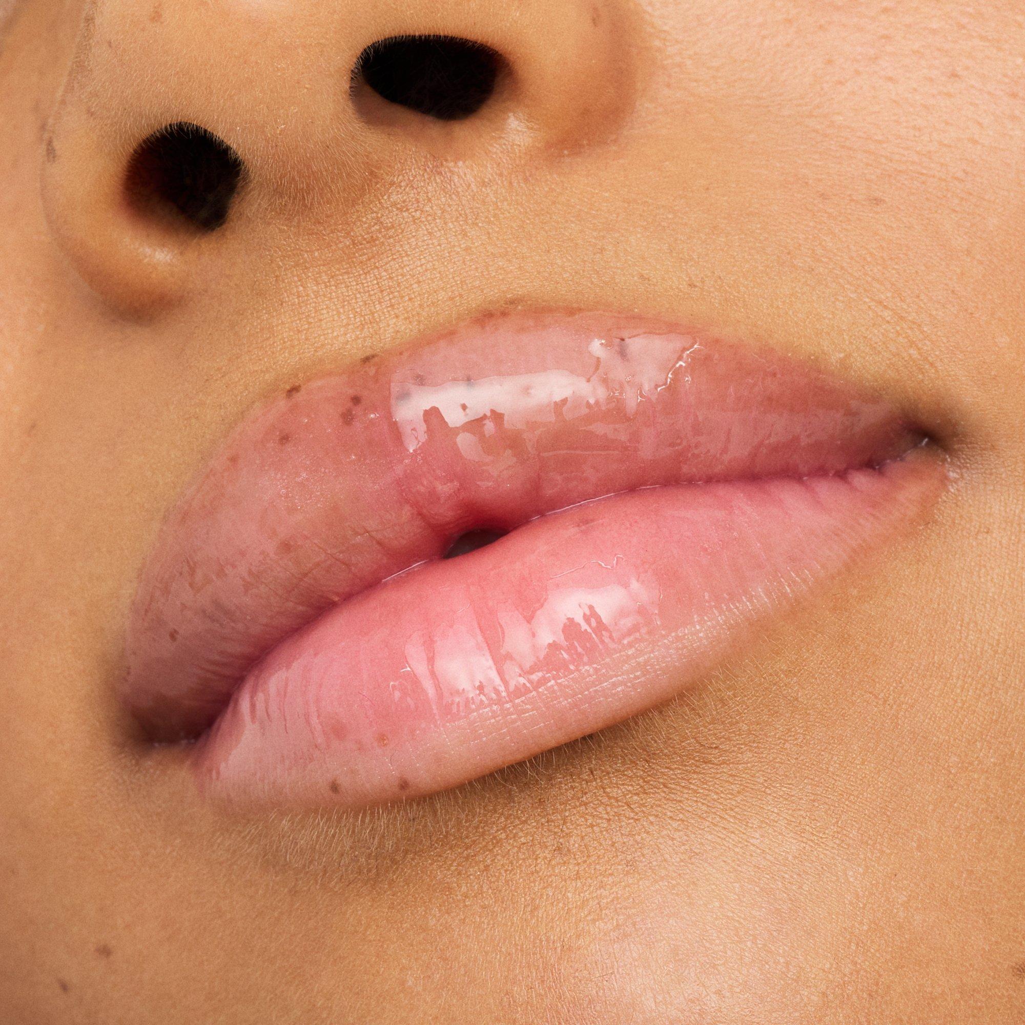 hydra kiss LIP OIL