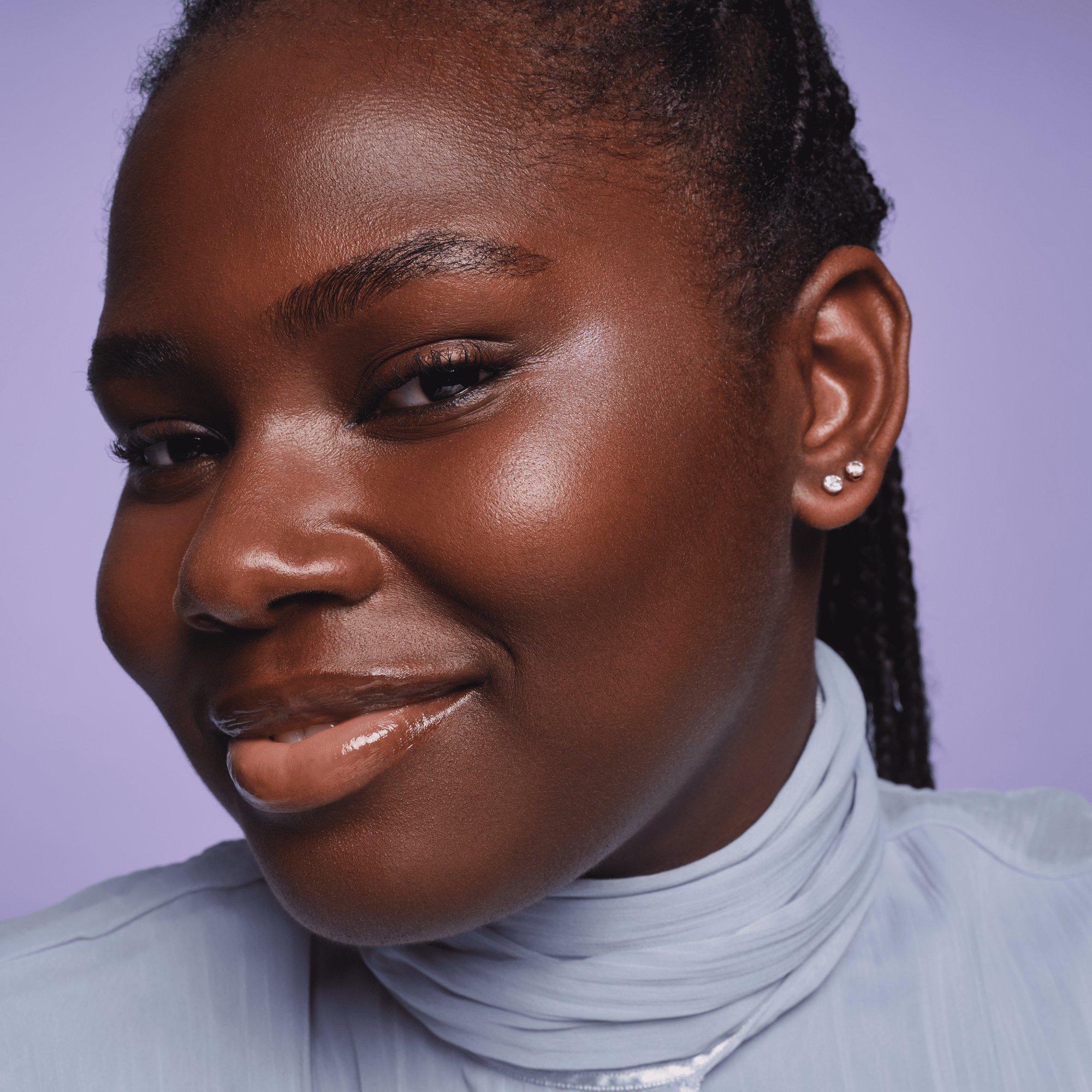 Disney Alice in Wonderland Diamond Haze Highlighter