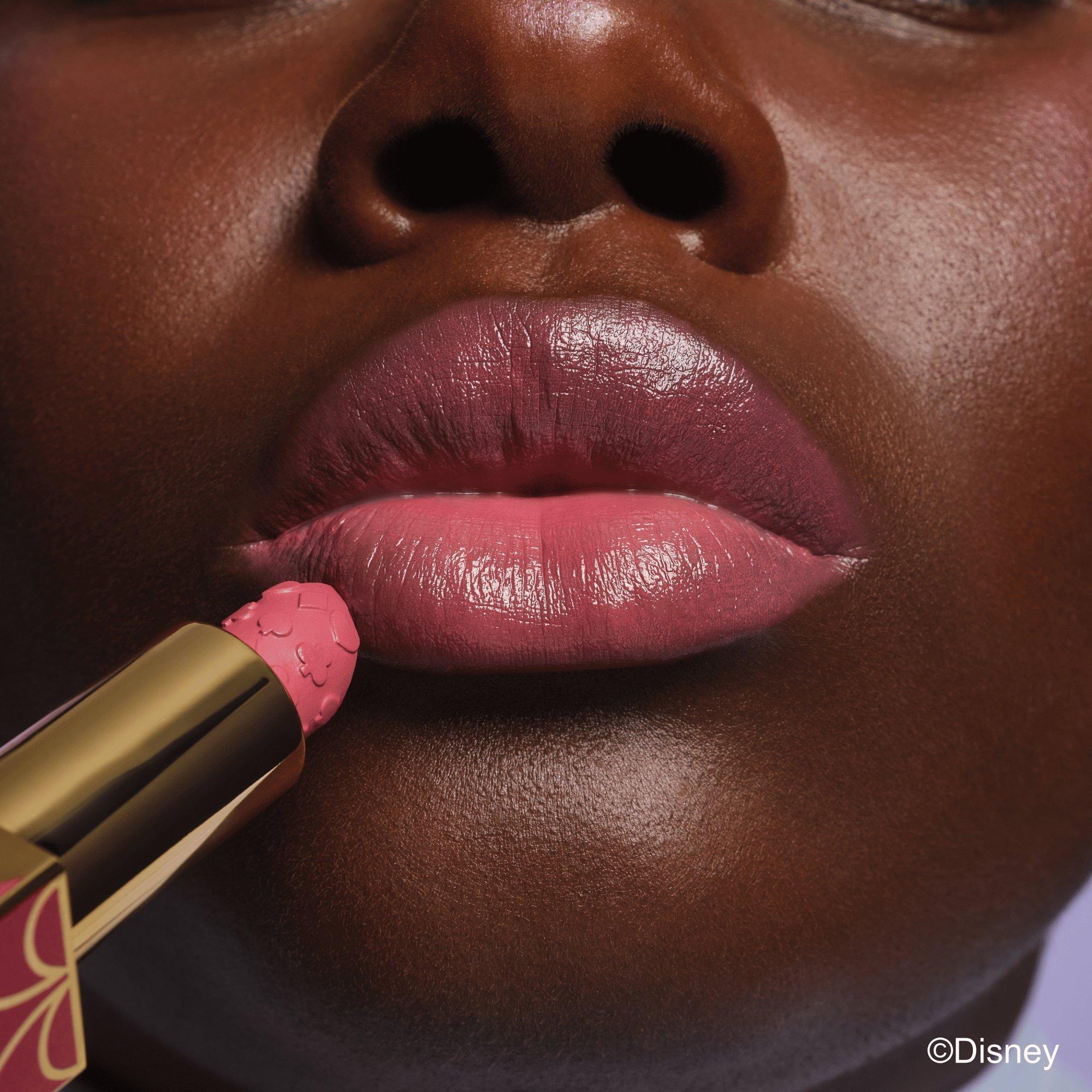 Disney Alice in Wonderland Semi-Matte ruž za usne