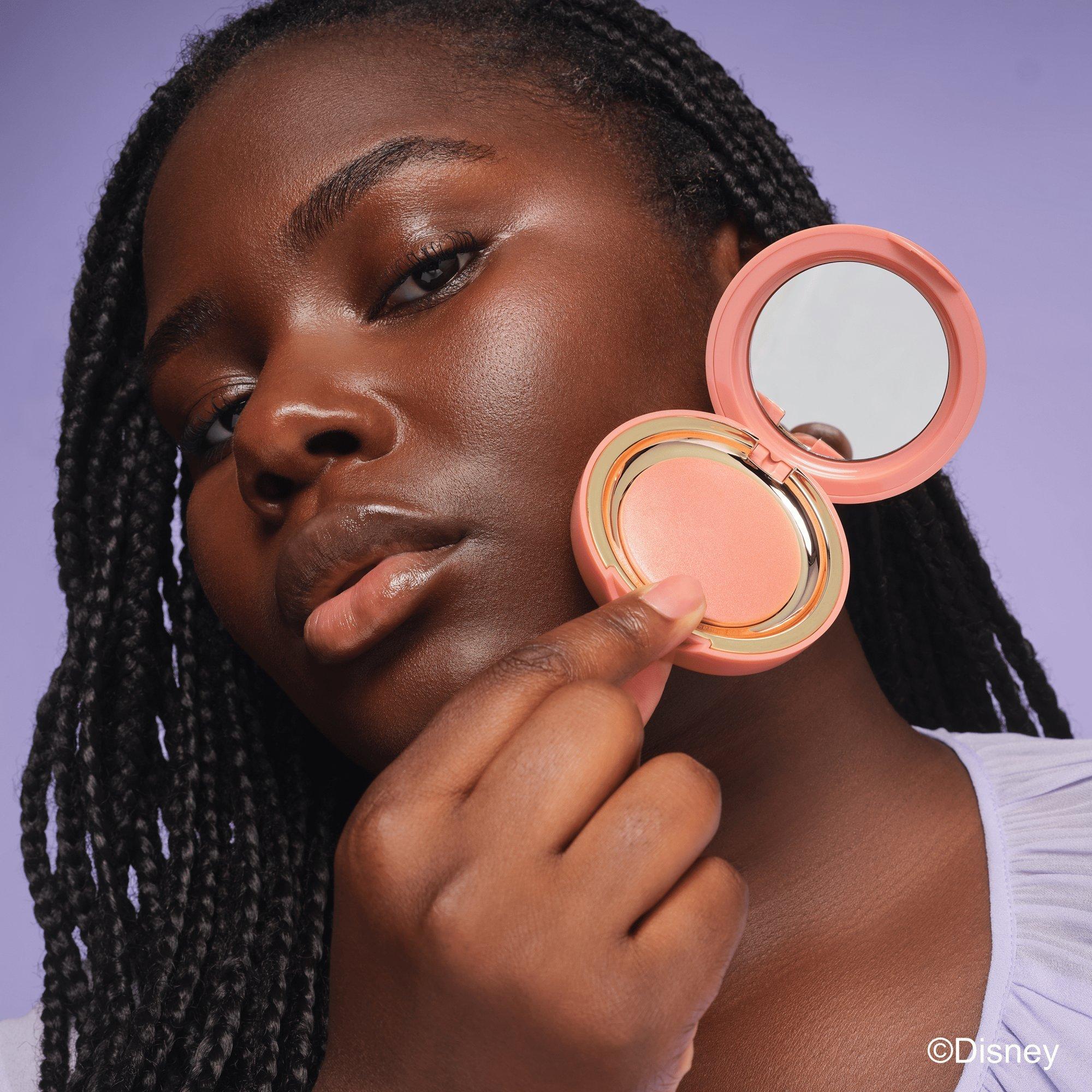 Disney Alice in Wonderland Luminous Blush