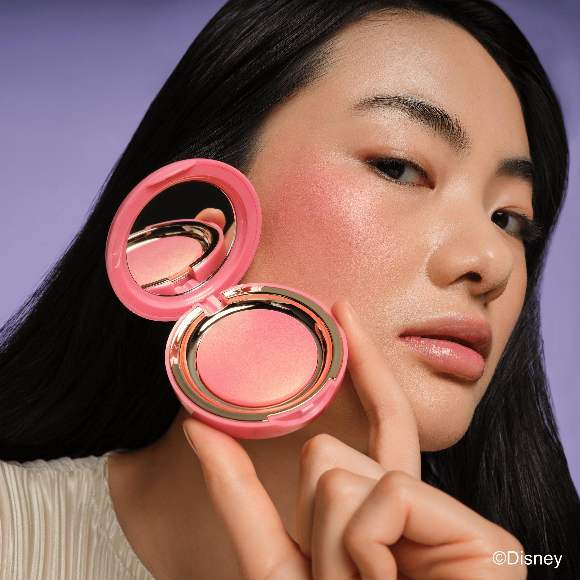 Disney Alice in Wonderland Luminous Blush