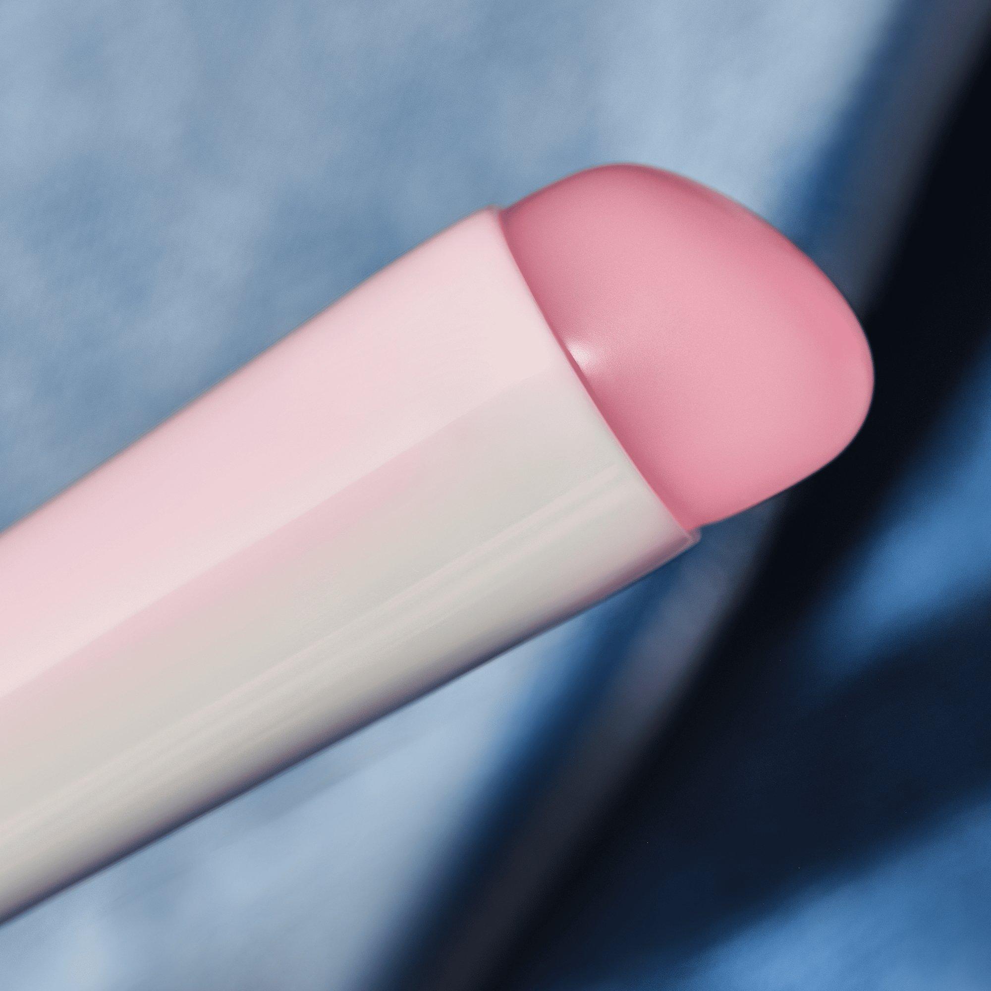 the JEANS CLUB lip & cheek silicone brush pinceau en silicone