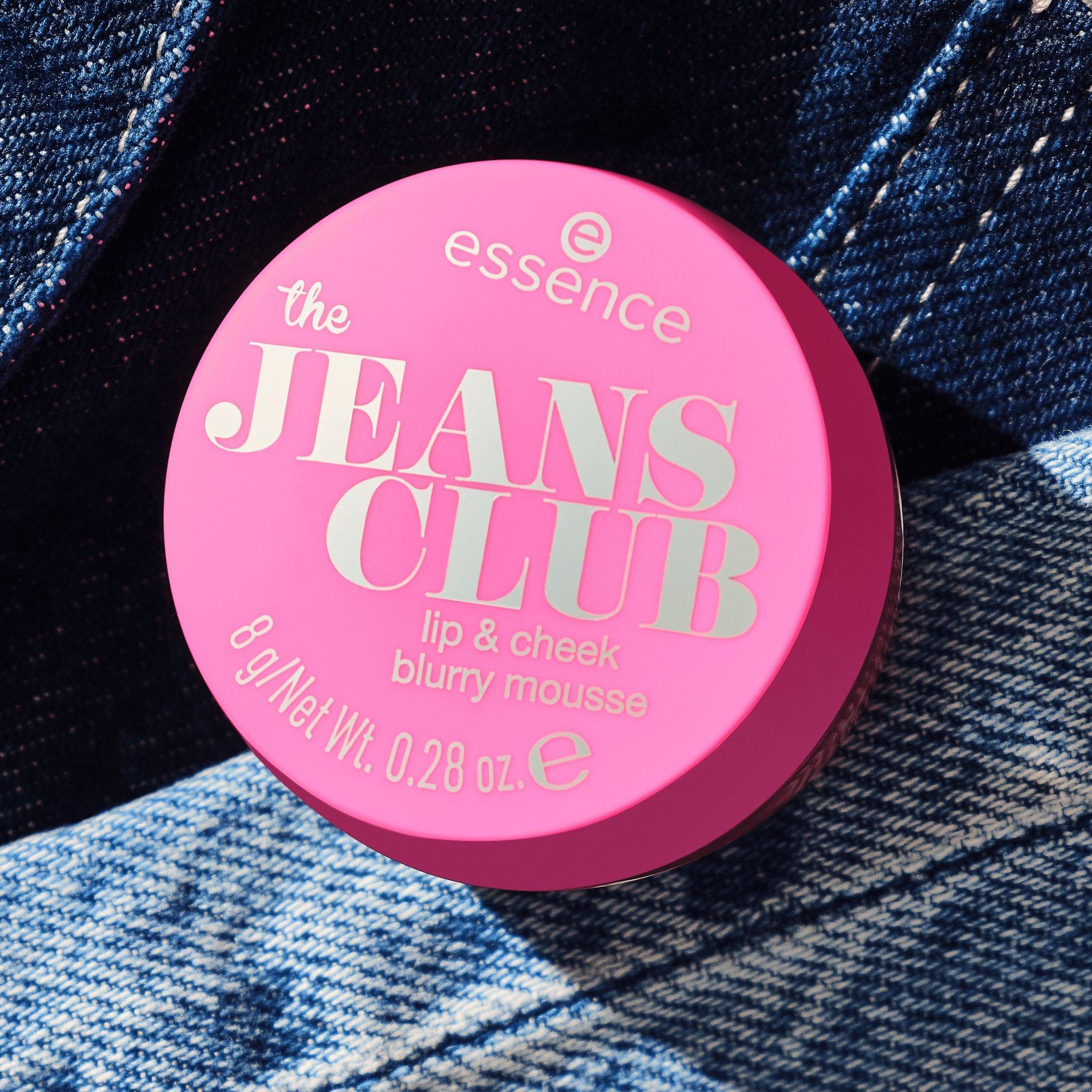 the JEANS CLUB lip & cheek blurry mousse flouteur mousse