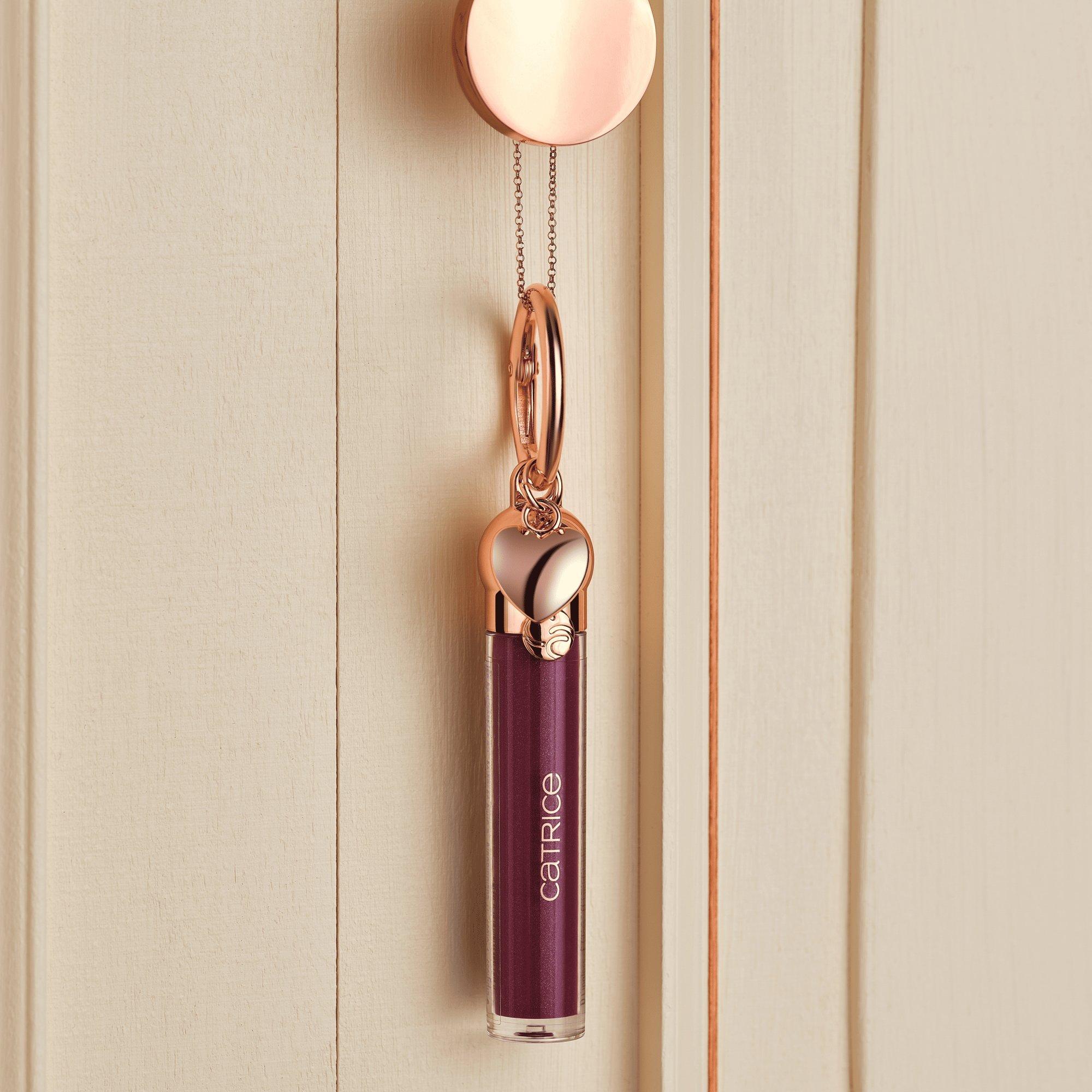 لون الشفاه اللامعة هولي جليز