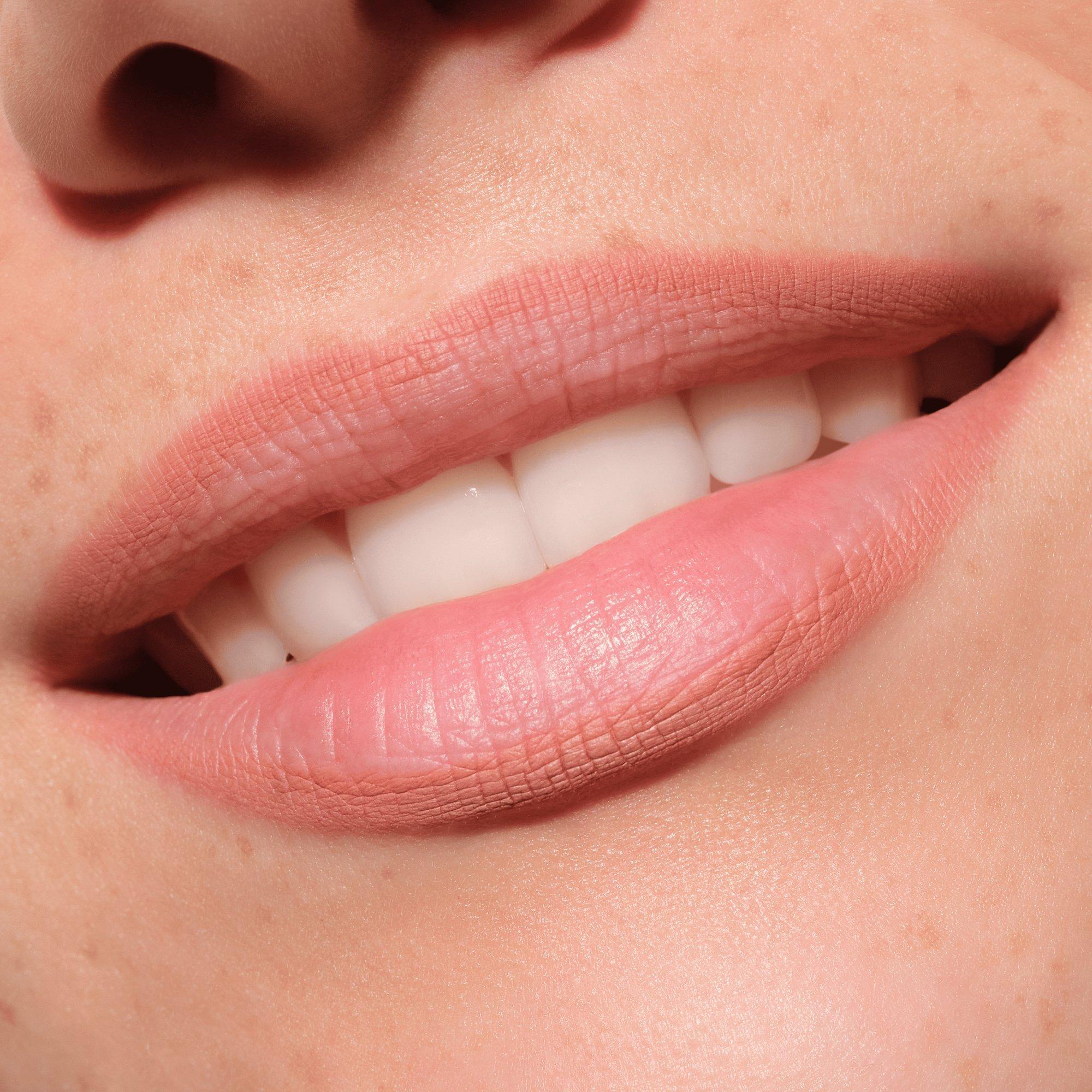 Plumping Lip Liner