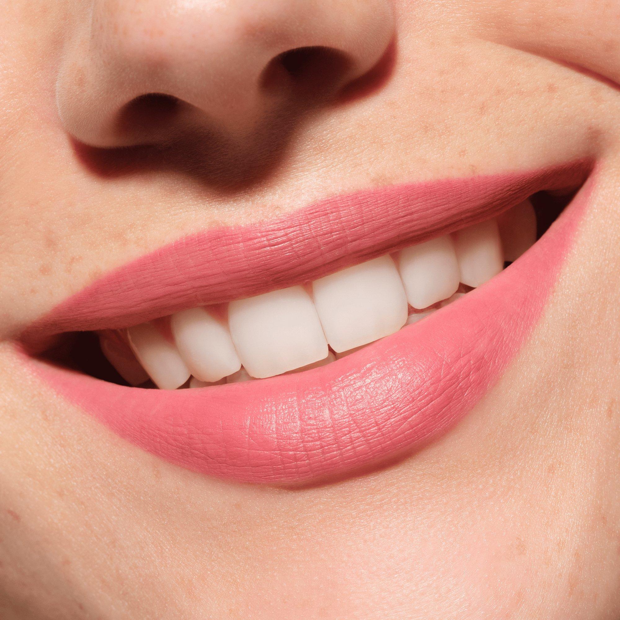 Карандаш для губ Plumping