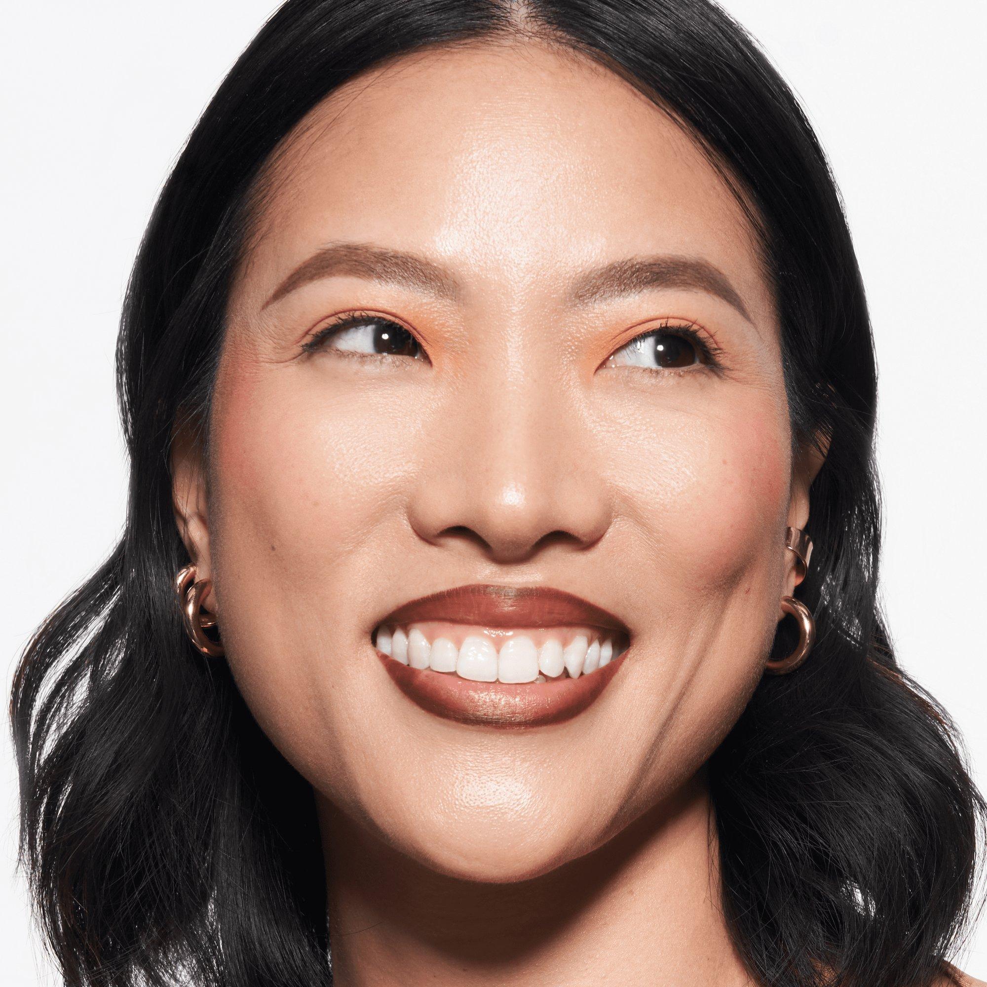 Plumping Lip Liner