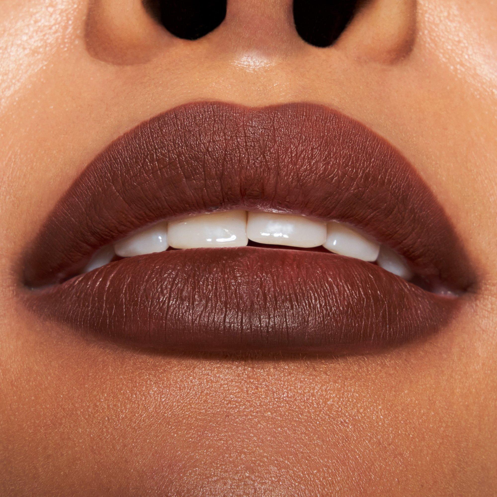 Plumping Lip Liner
