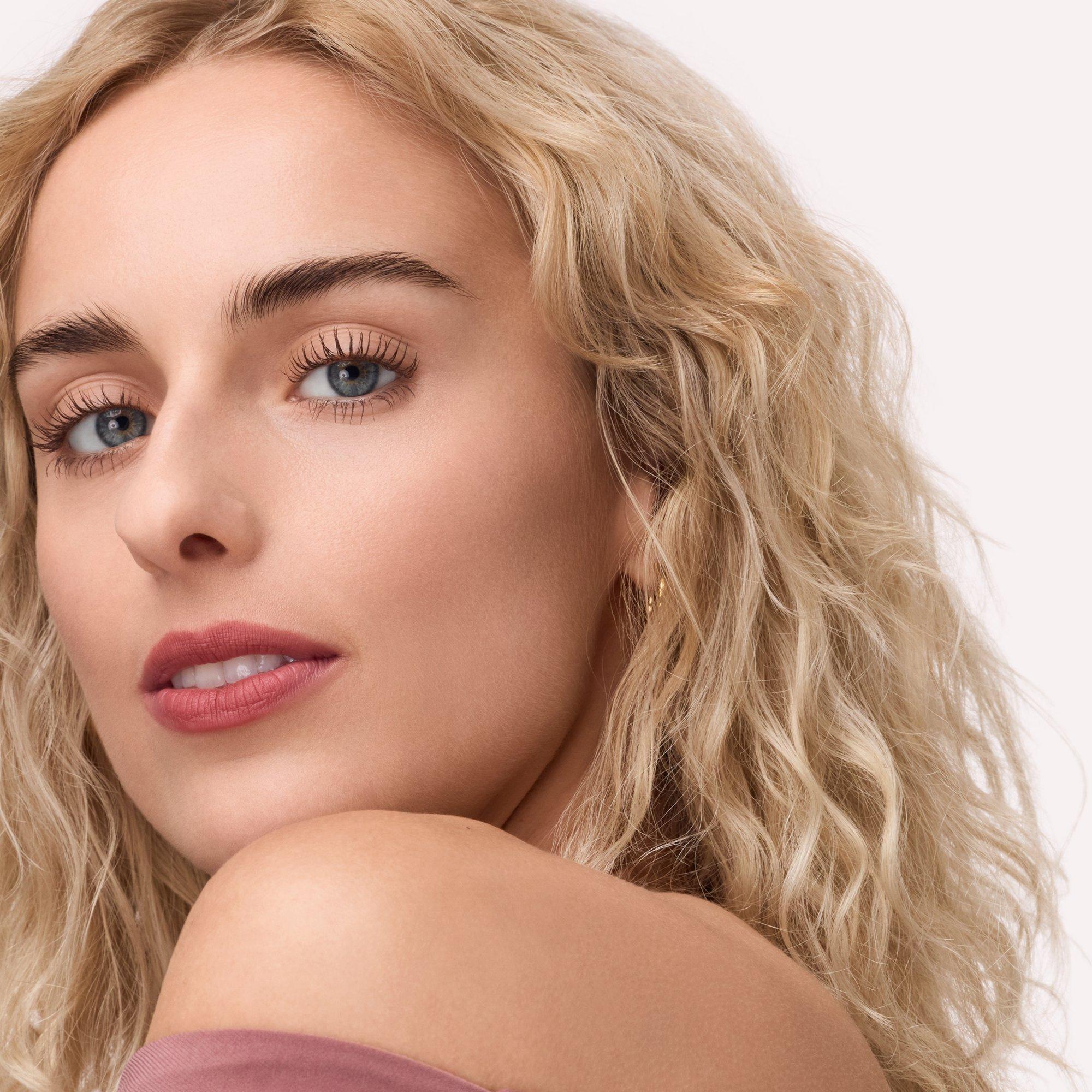 Blur-Real Matte Lipstick