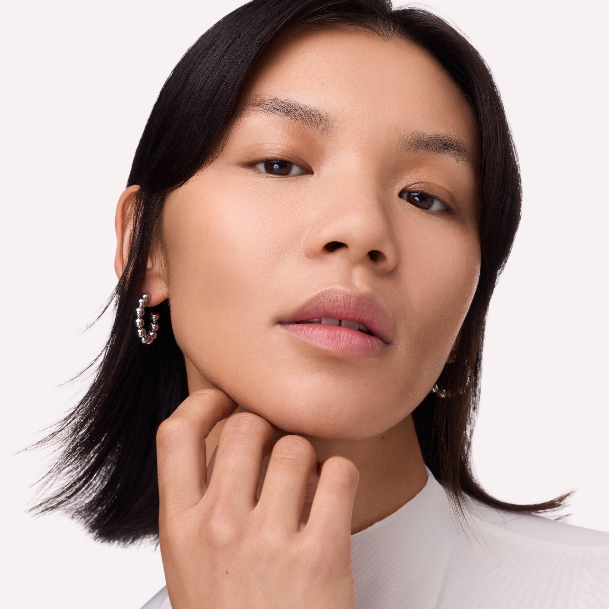 Phấn nền Invisible Cover Cushion Foundation