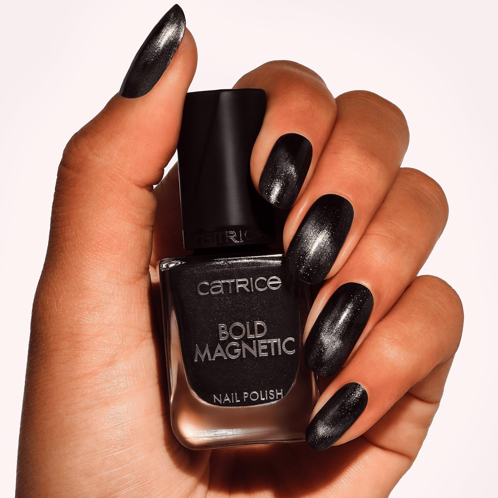 Bold Magnetic Nail Polish