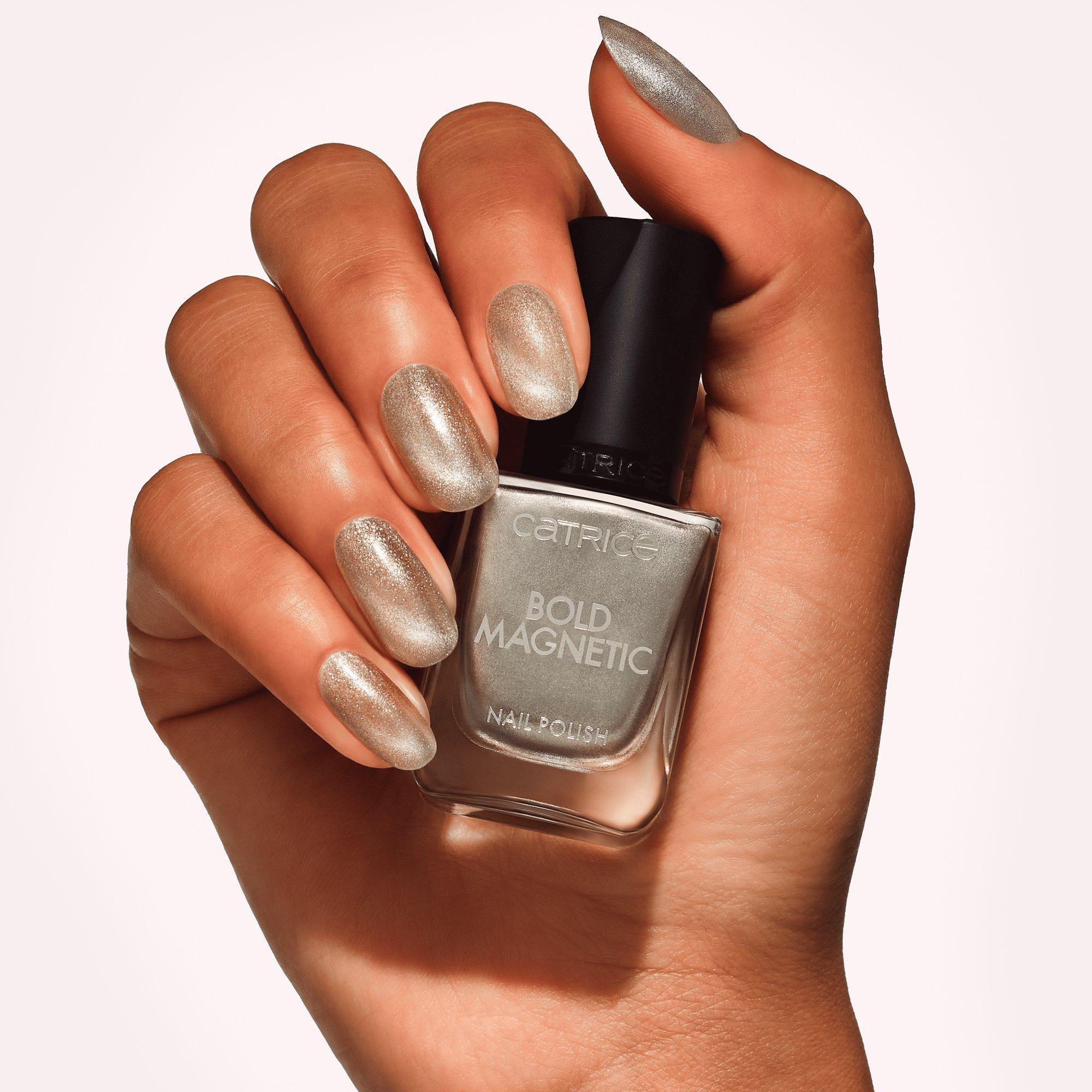 Bold Magnetic Nail Polish