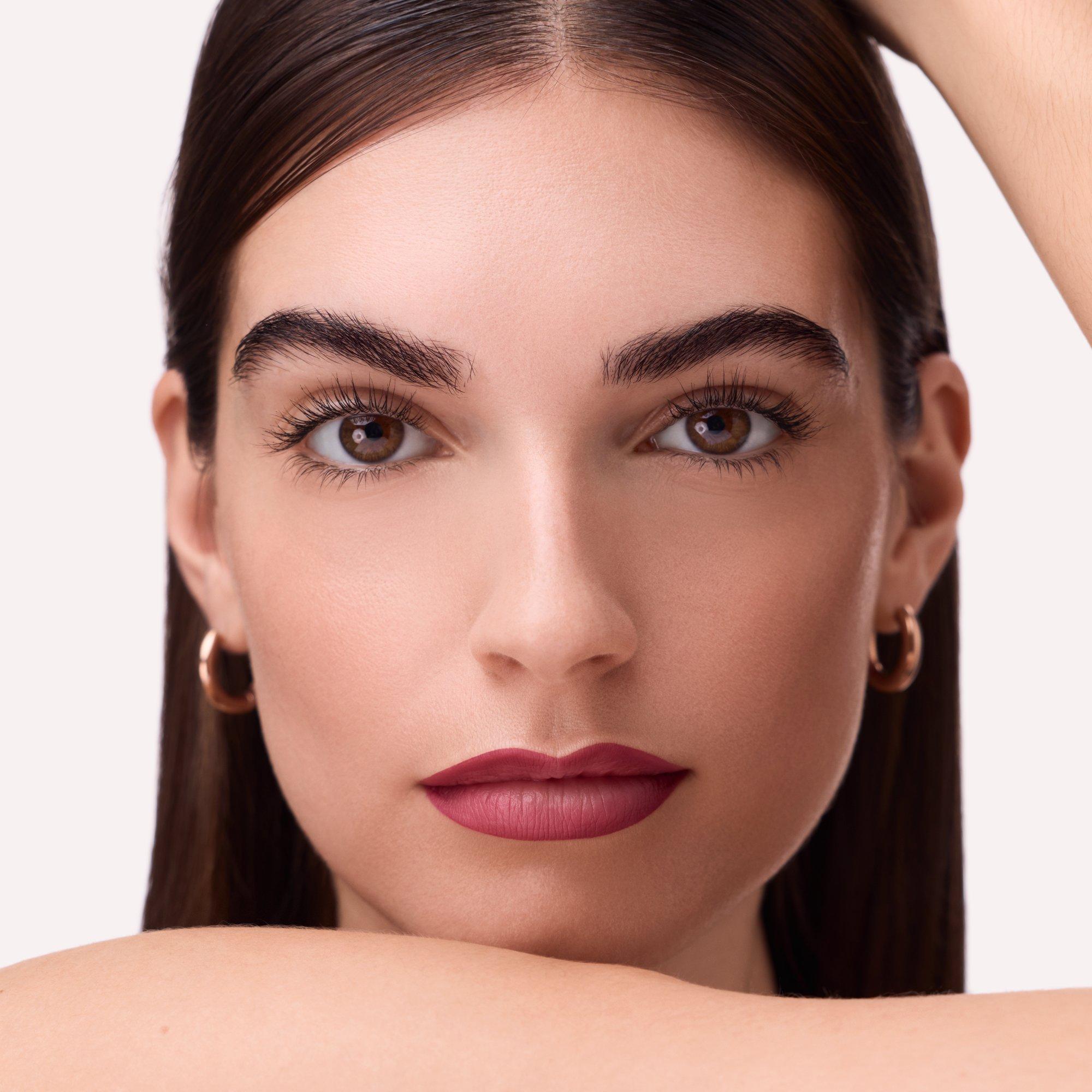 Gel Glide Long-Lasting Lip Liner