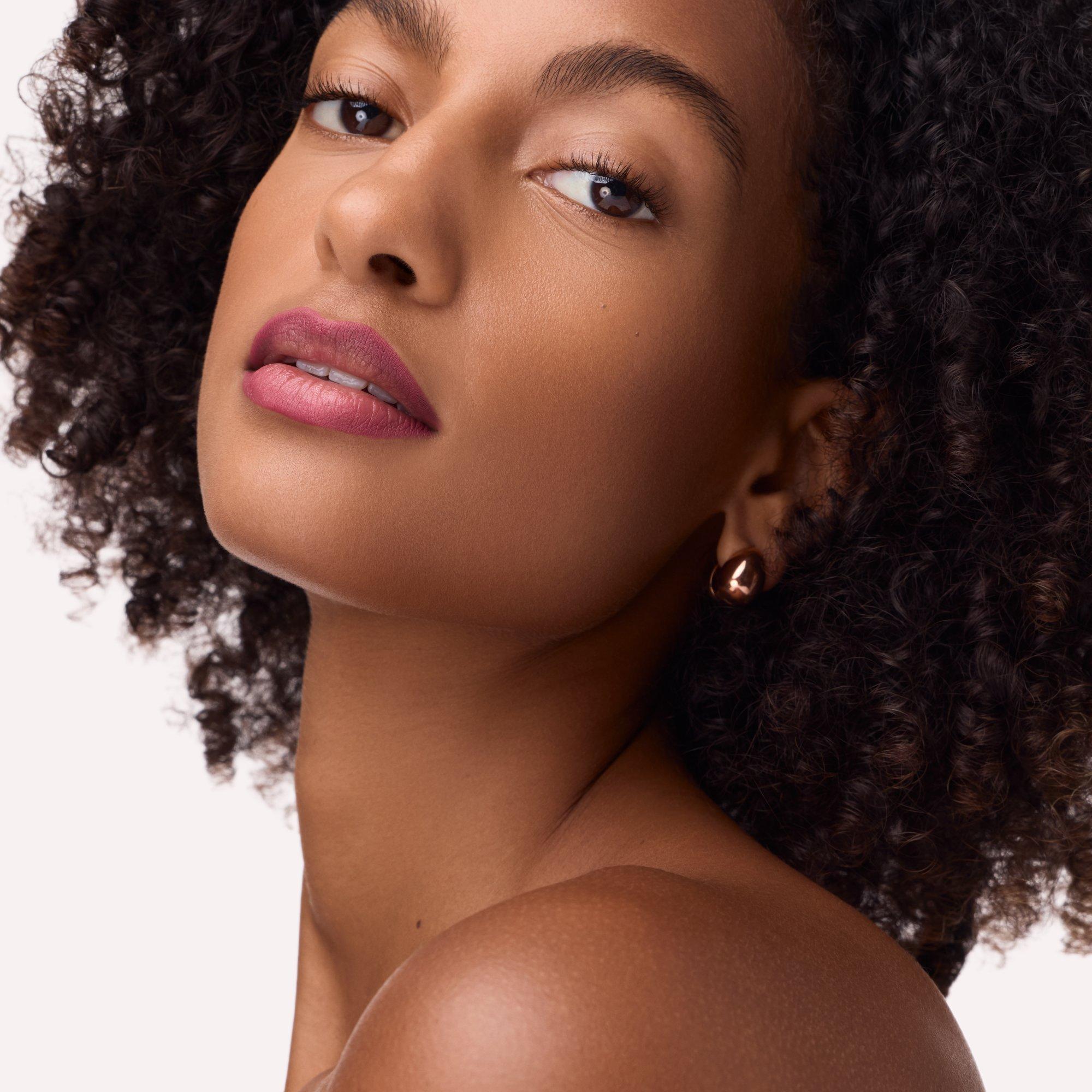 Gel Glide Long-Lasting Lip Liner