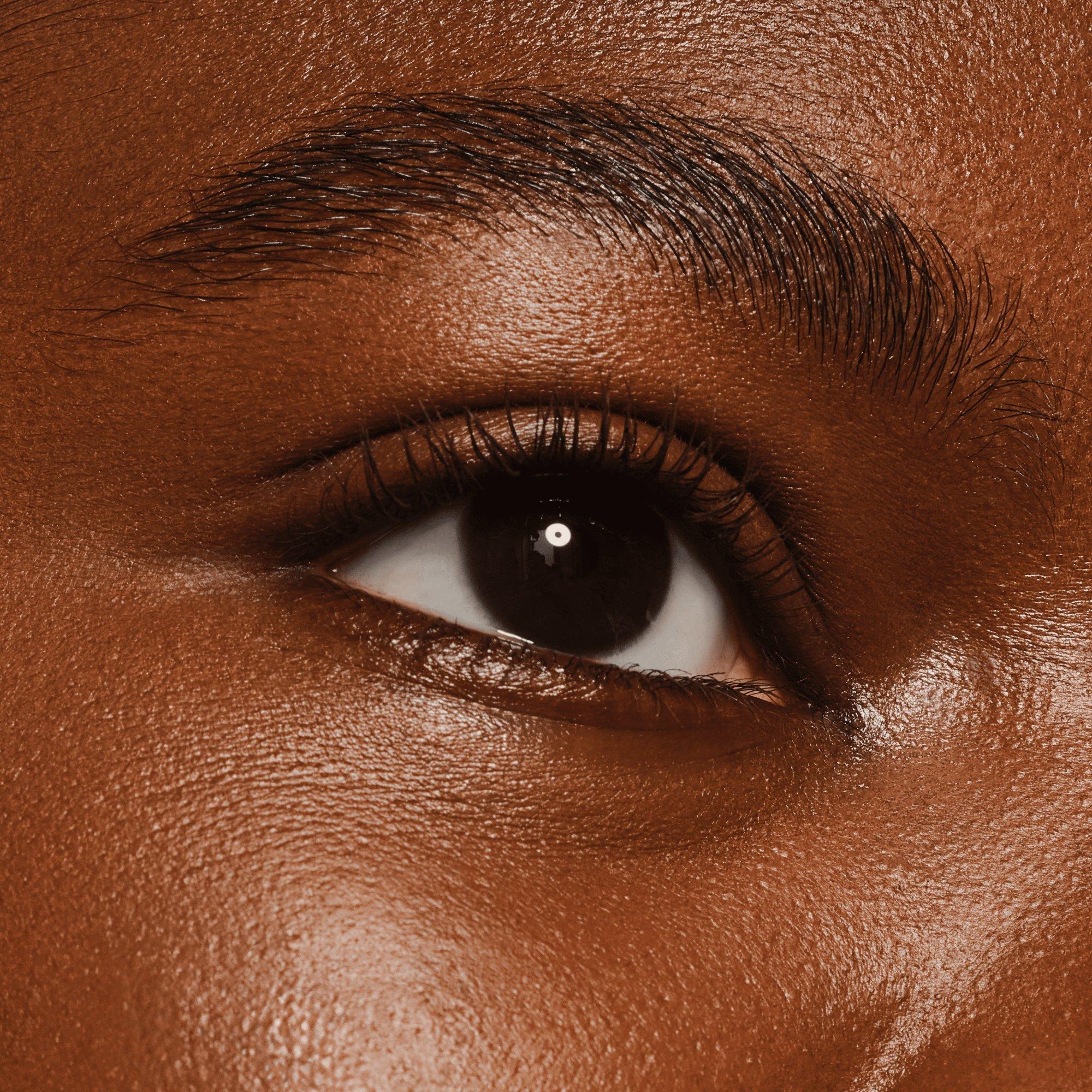 Creion pentru sprâncene rezistent la apă Micro Blade