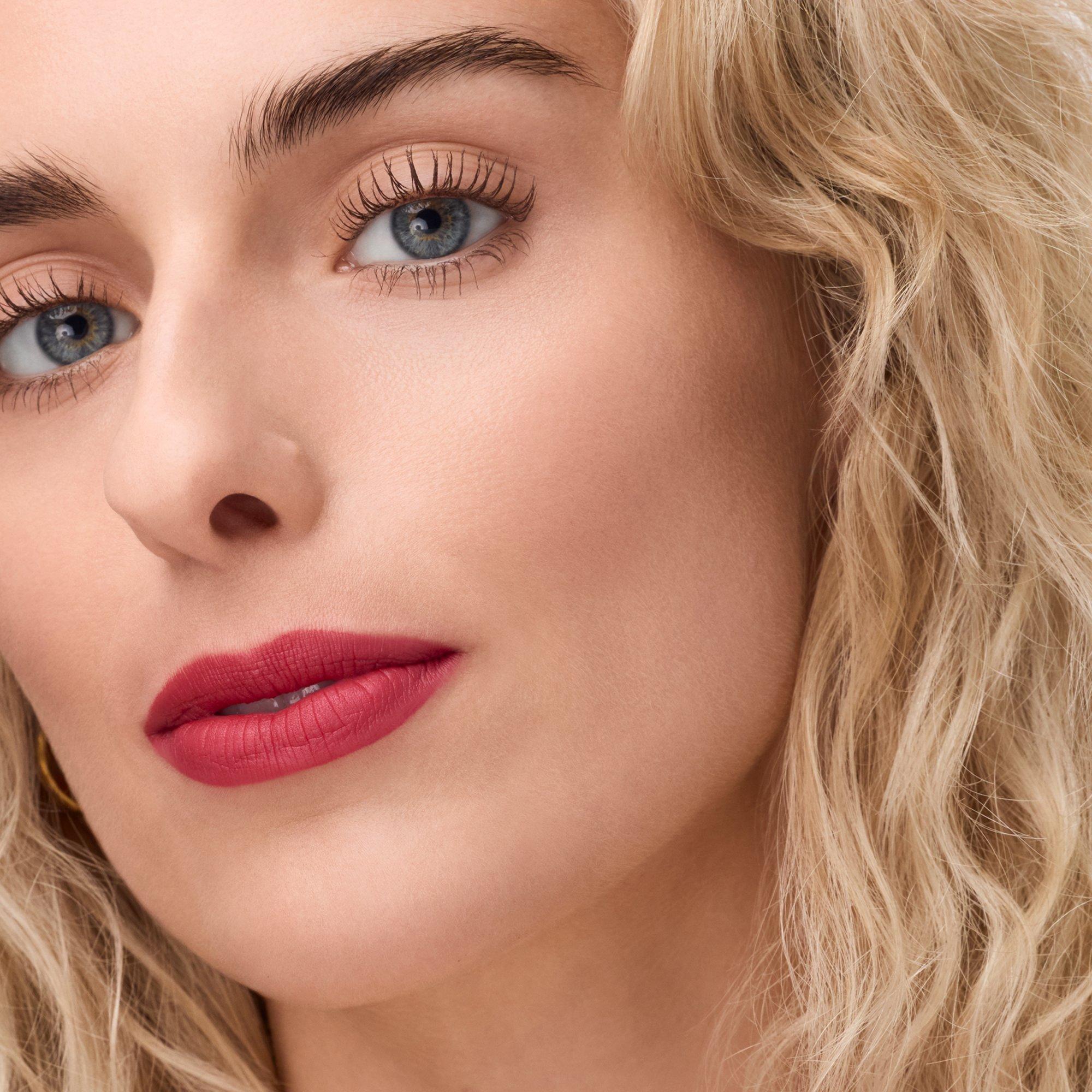 Blur-Real 哑光唇膏