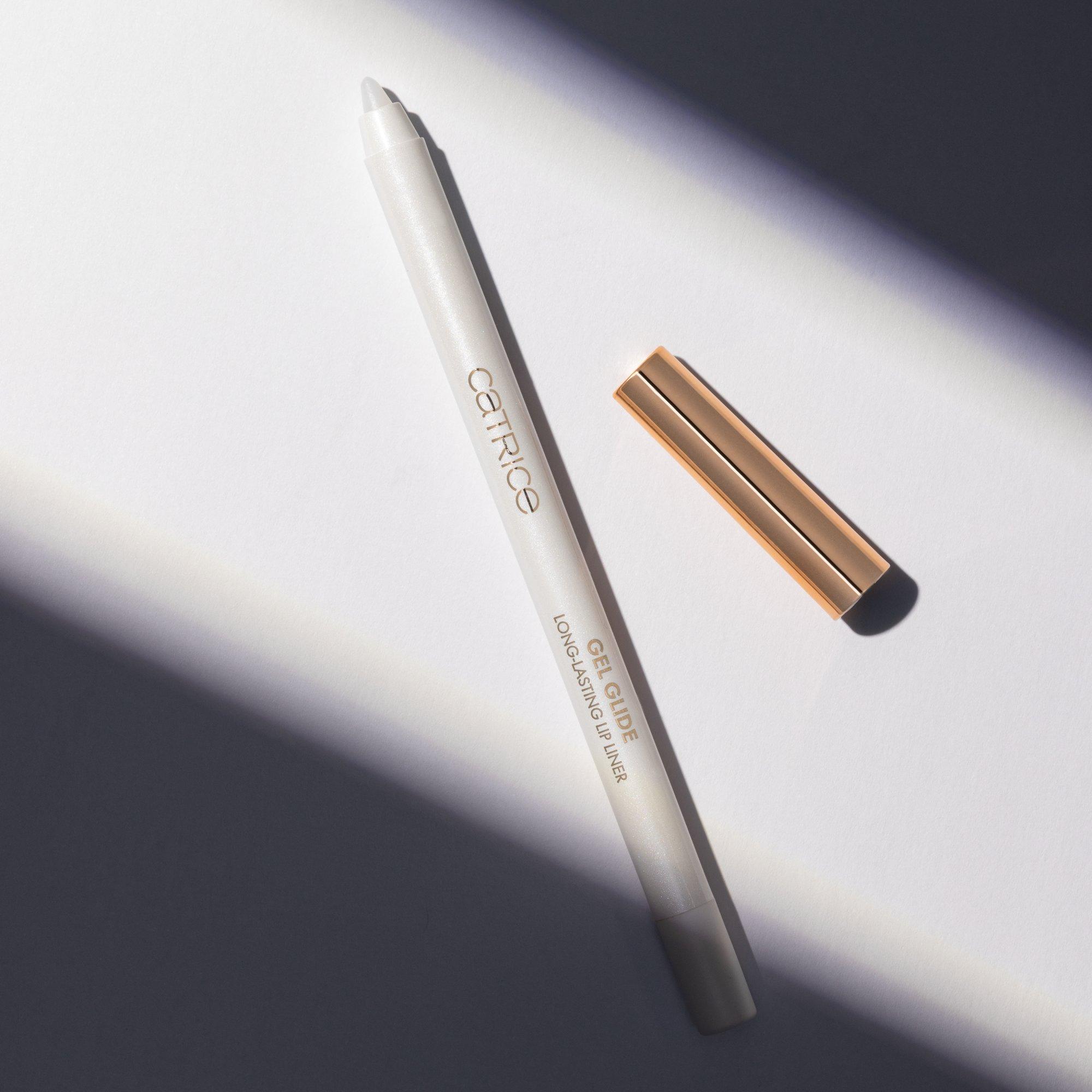 Creion rezistent pentru buze