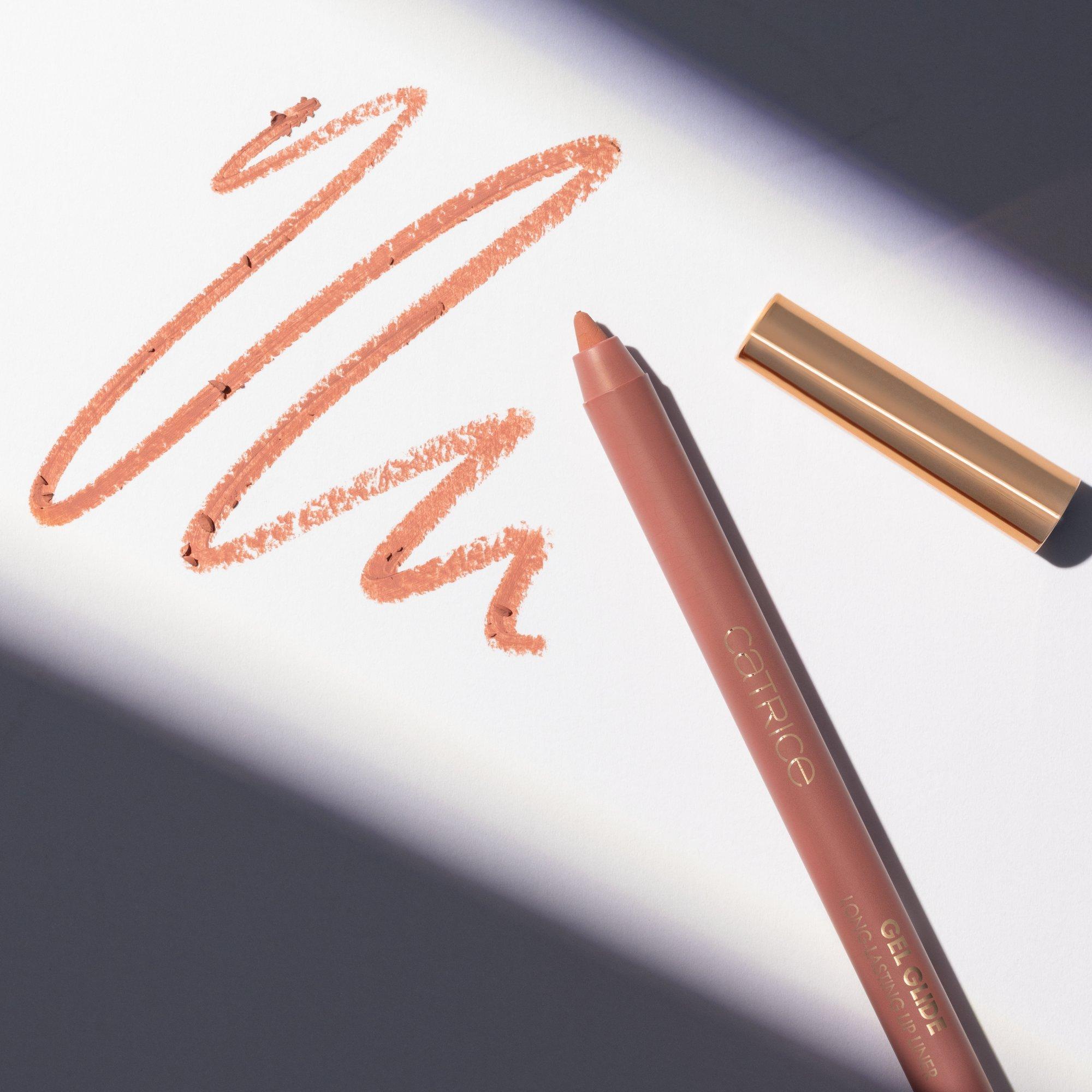 Creion rezistent pentru buze