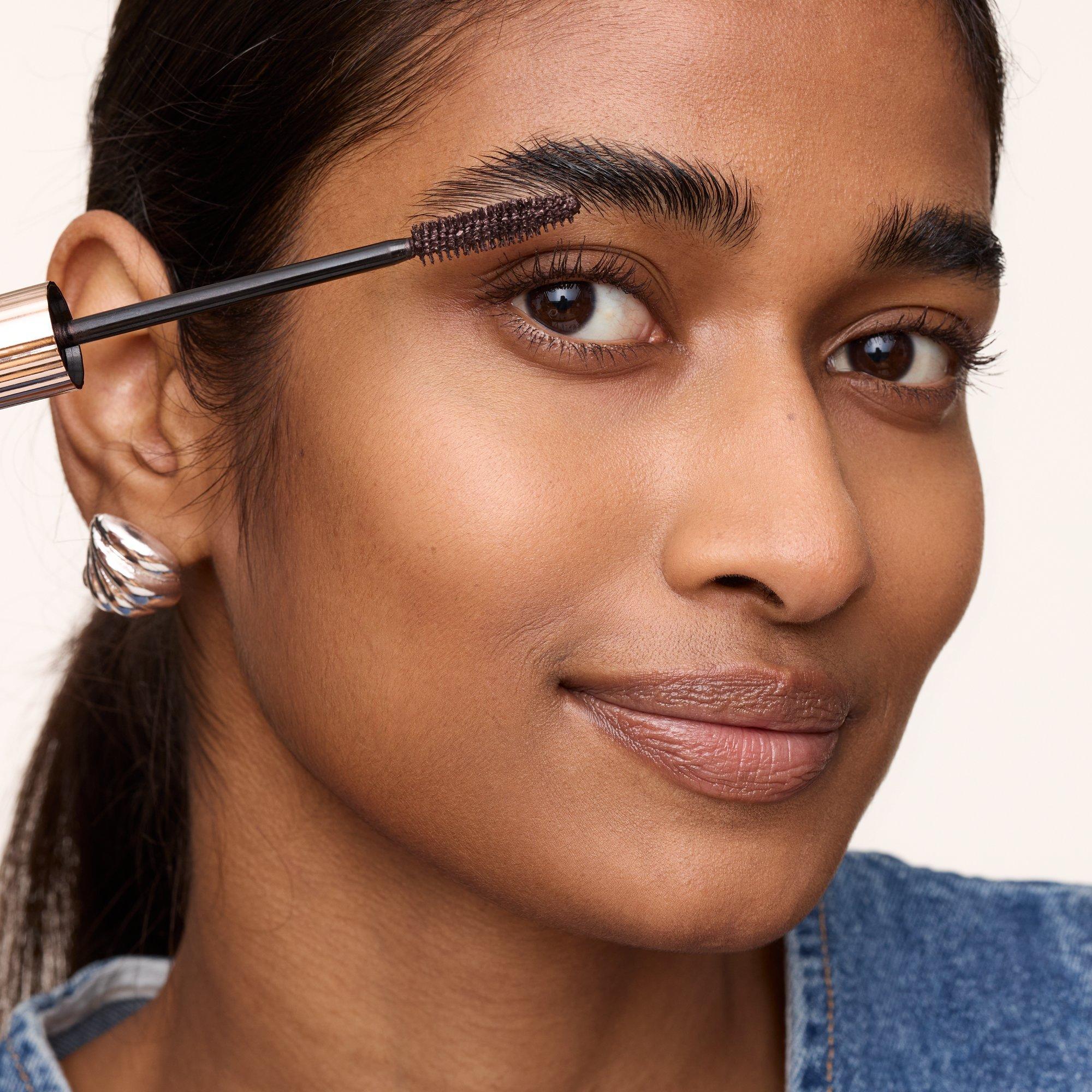 Pure Volume Magic Brown Mascara