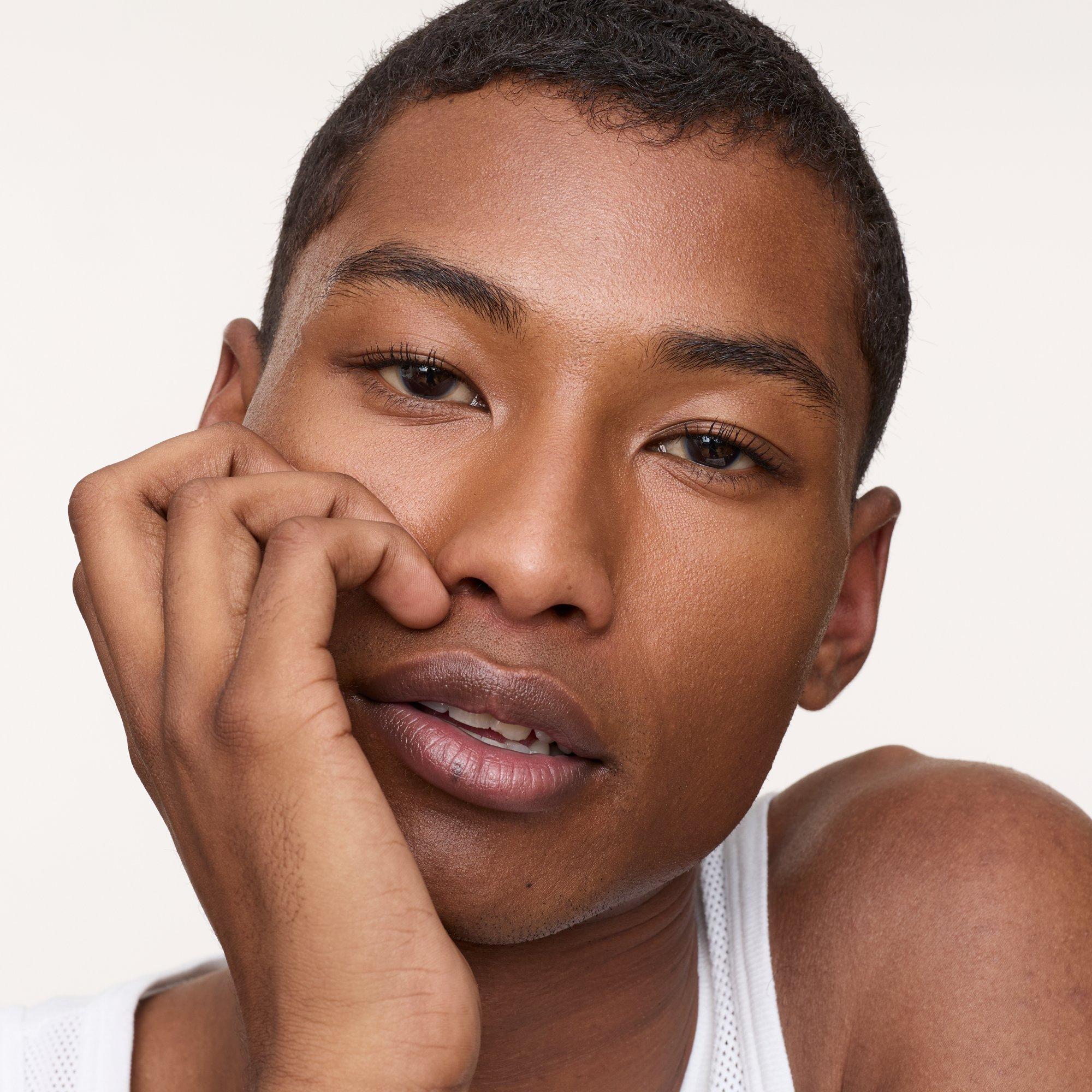 Объемная тушь для ресниц с эффектом подкручивания CURL IT