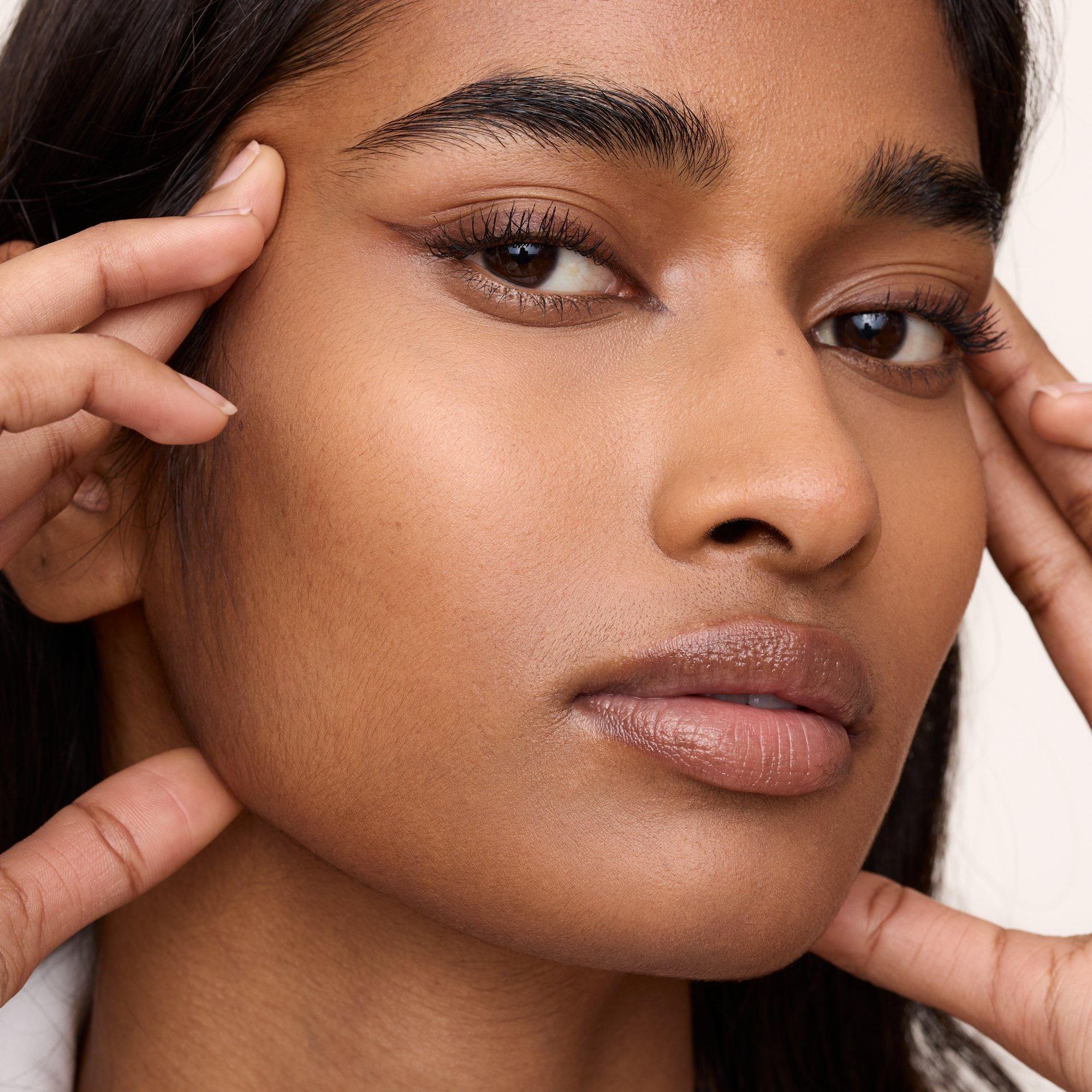 Oční linky Calligraph Artist Matte