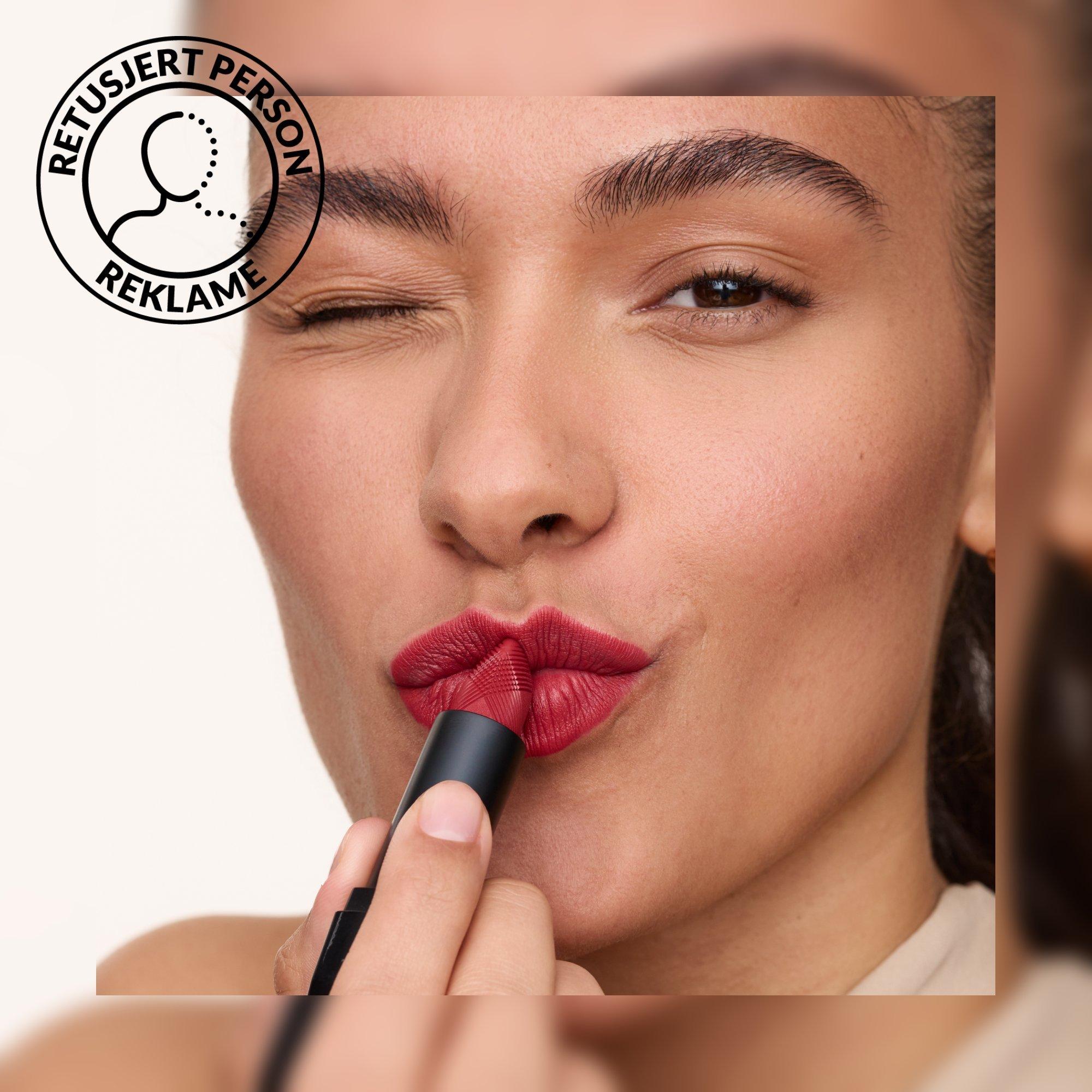 Scandalous Matte Lipstick