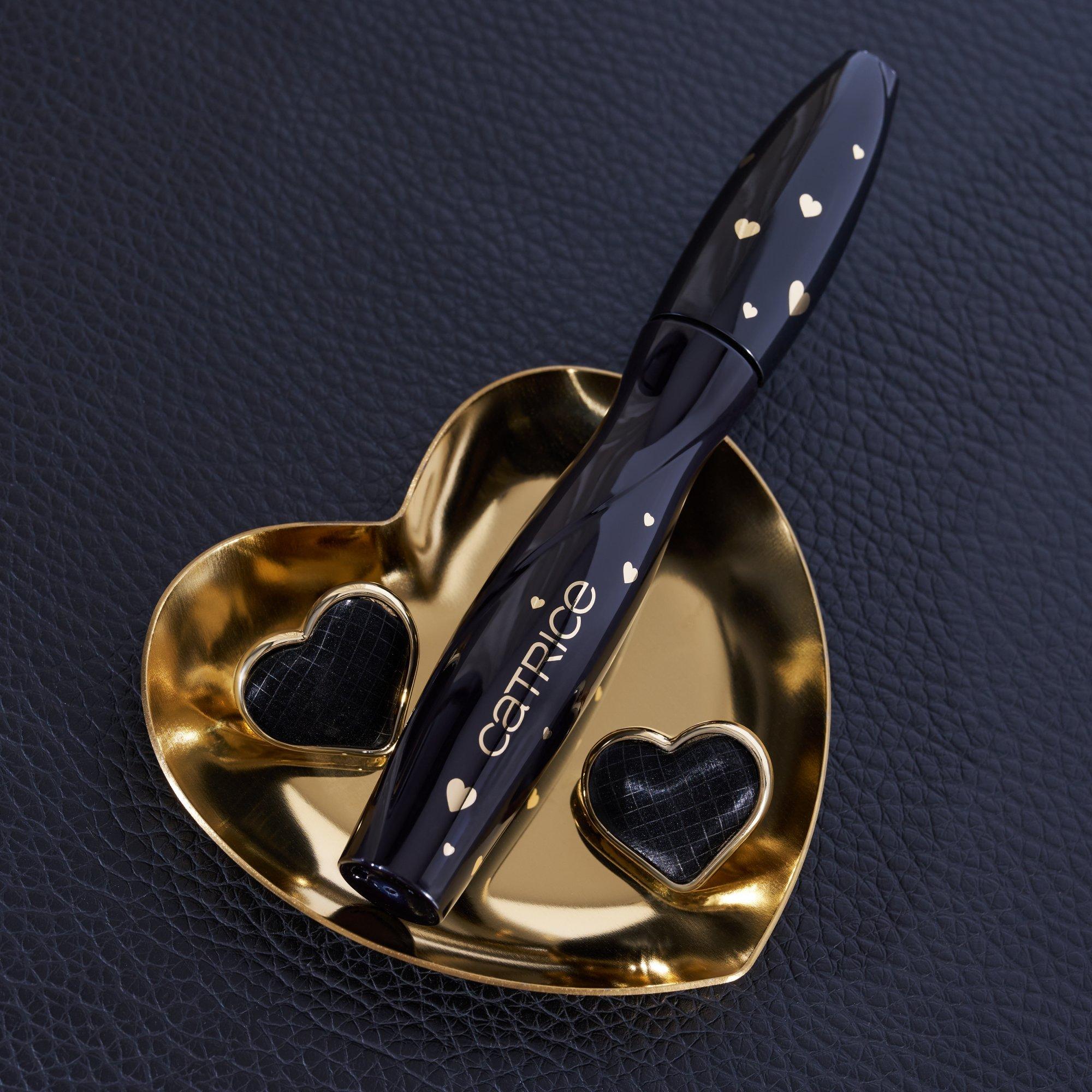 VALENTINE WHO? Glam & Doll Volume Mascara