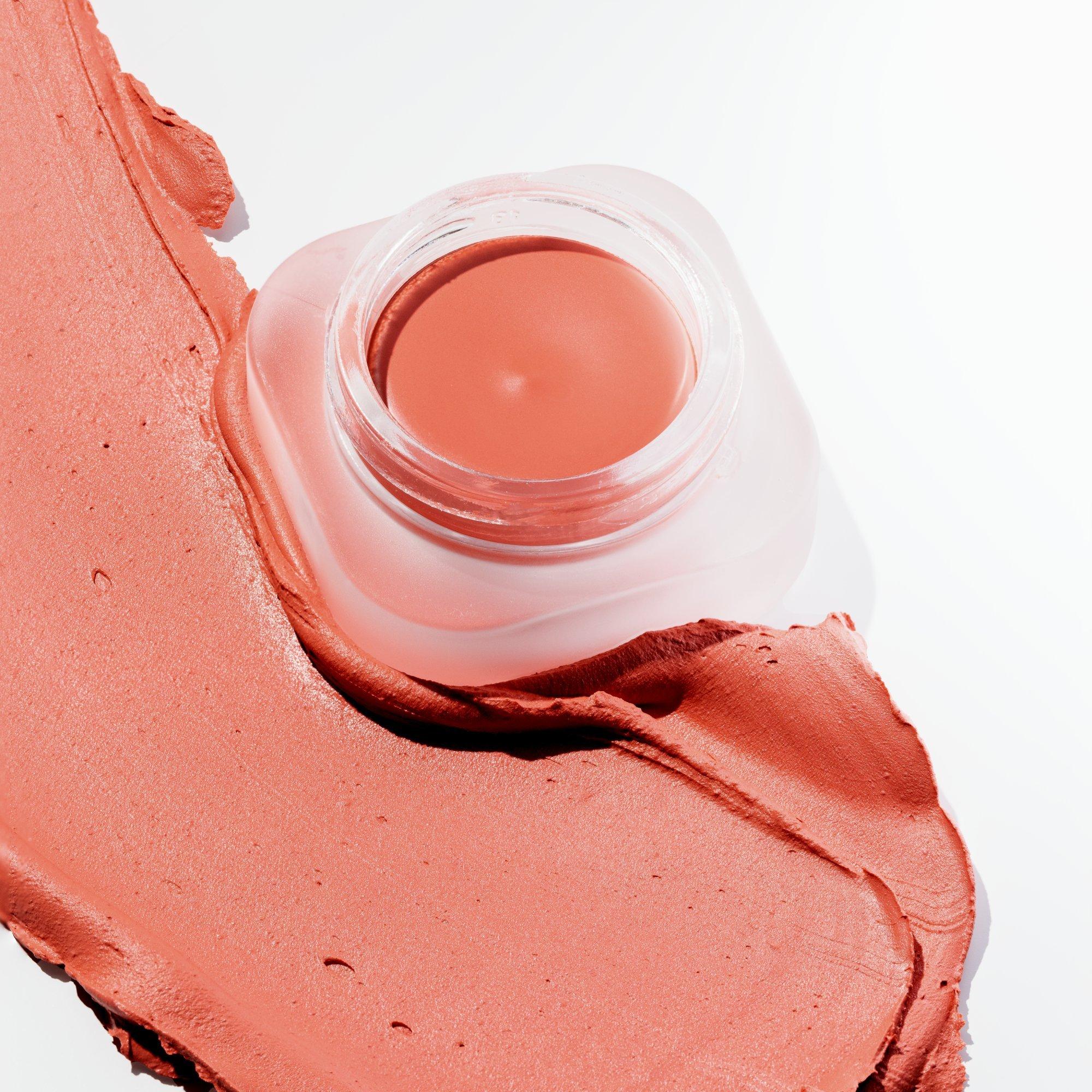 Velvet Pudding Blurring Blush