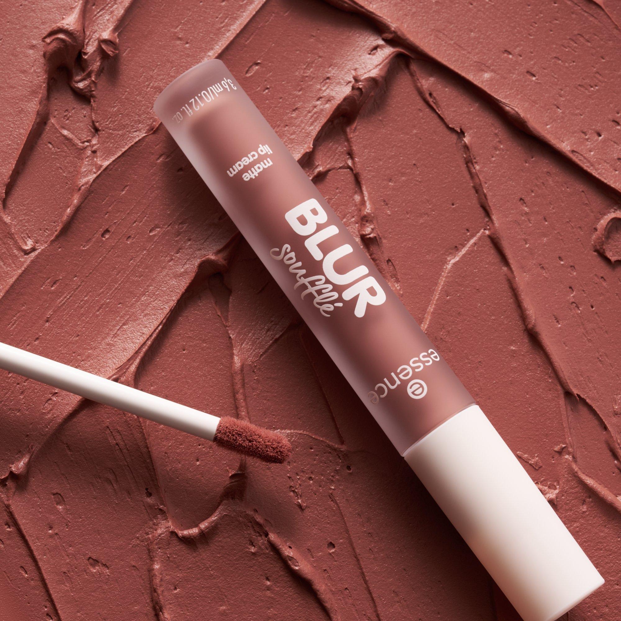 BLUR soufflé matte lip cream rouge à lèvres
