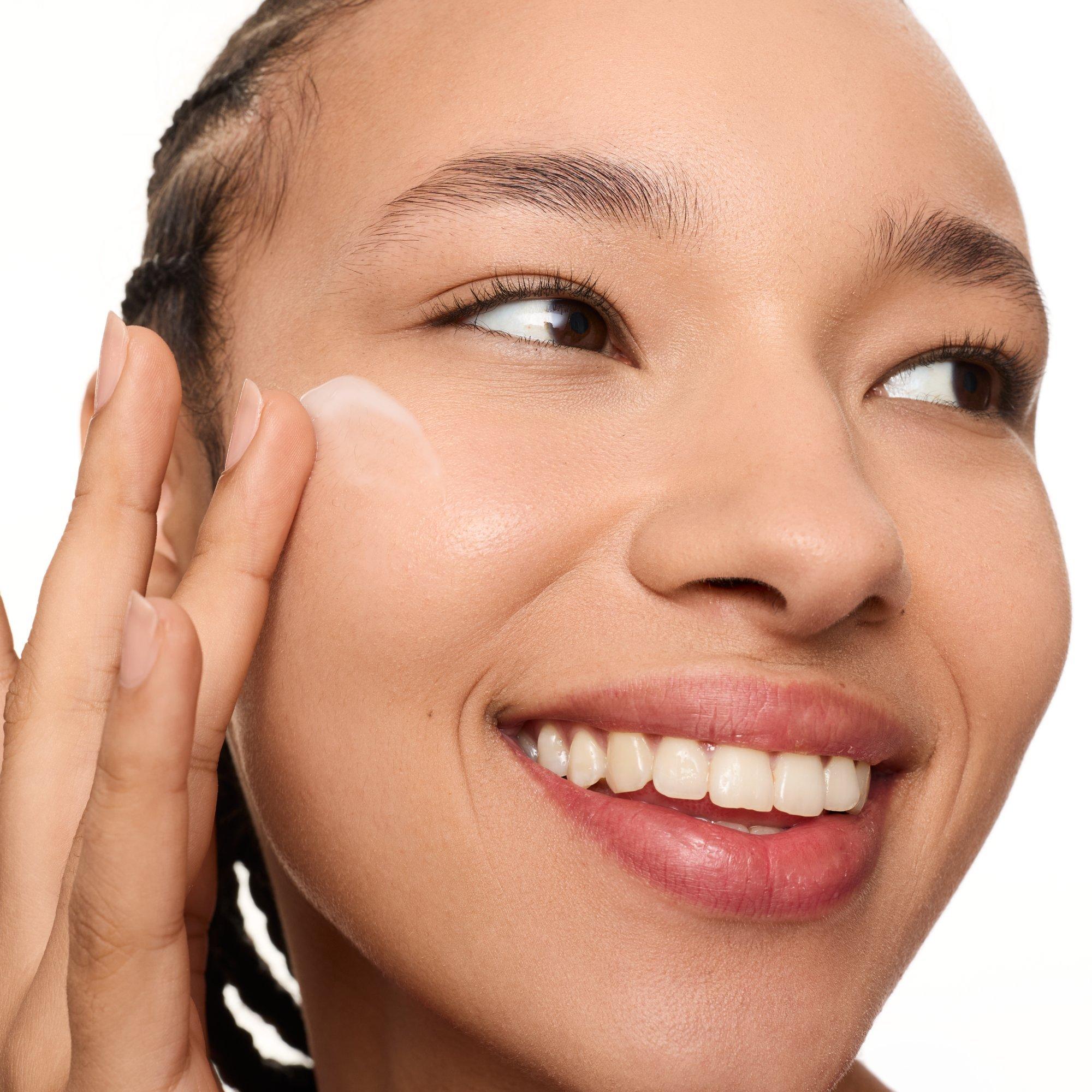 HELLO, GOOD STUFF! GLOW SERUM PRIMER