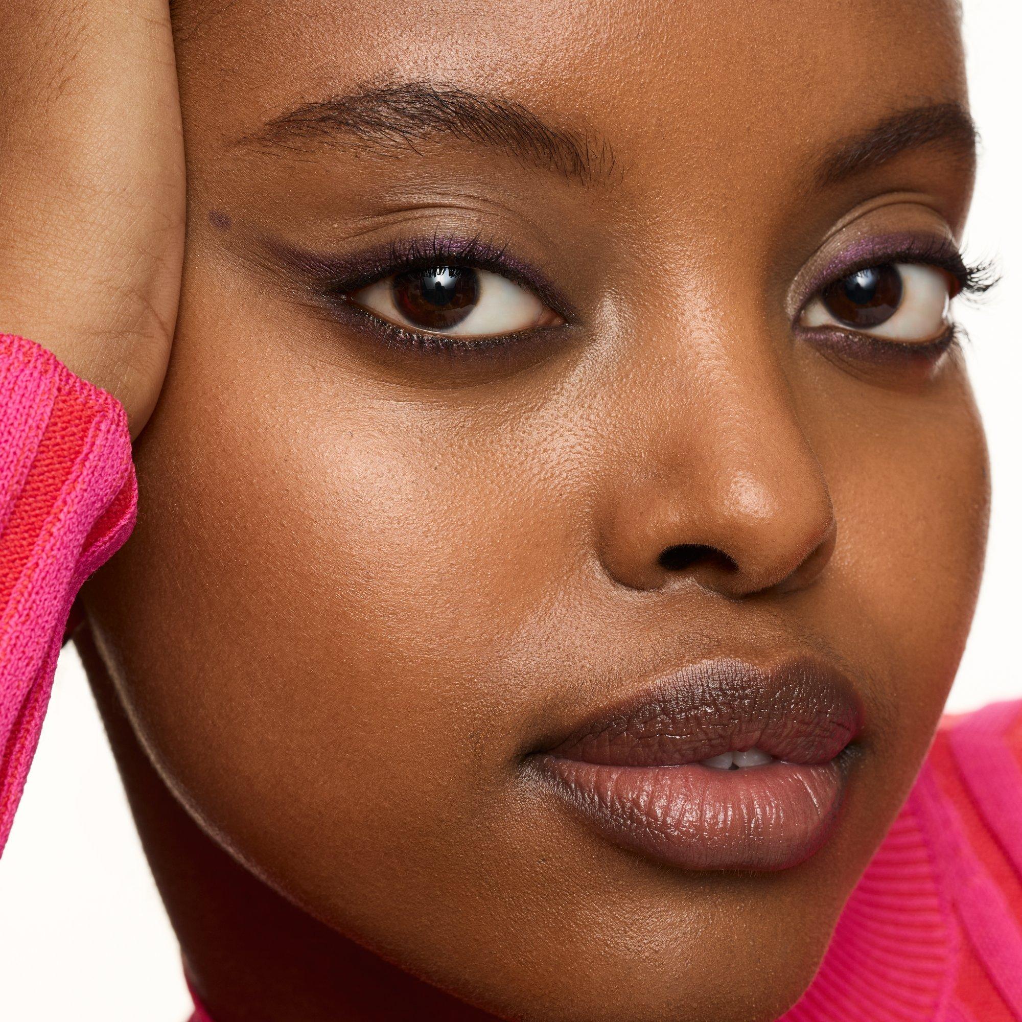 STAY & PLAY GEL EYELINER